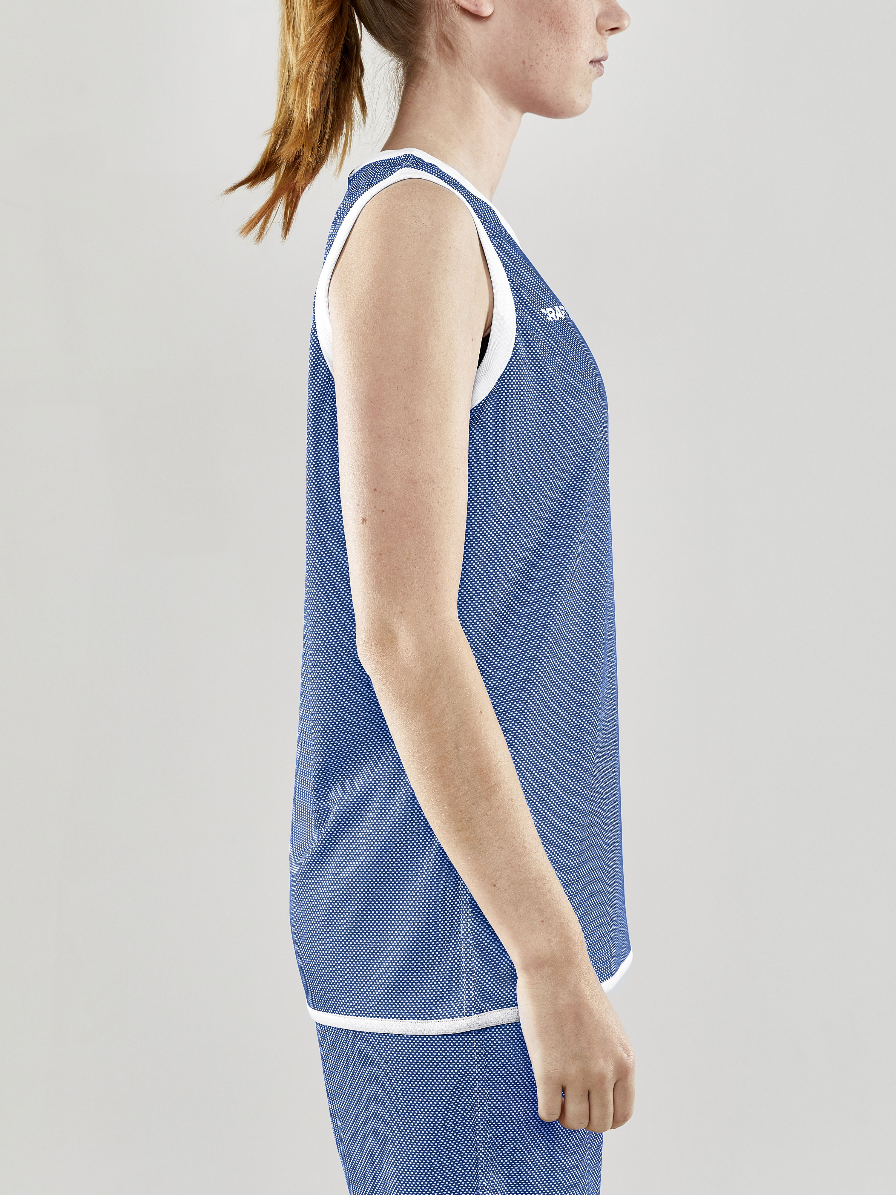 PROGRESS REVERSIBLE BASKET SINGLET W - 12