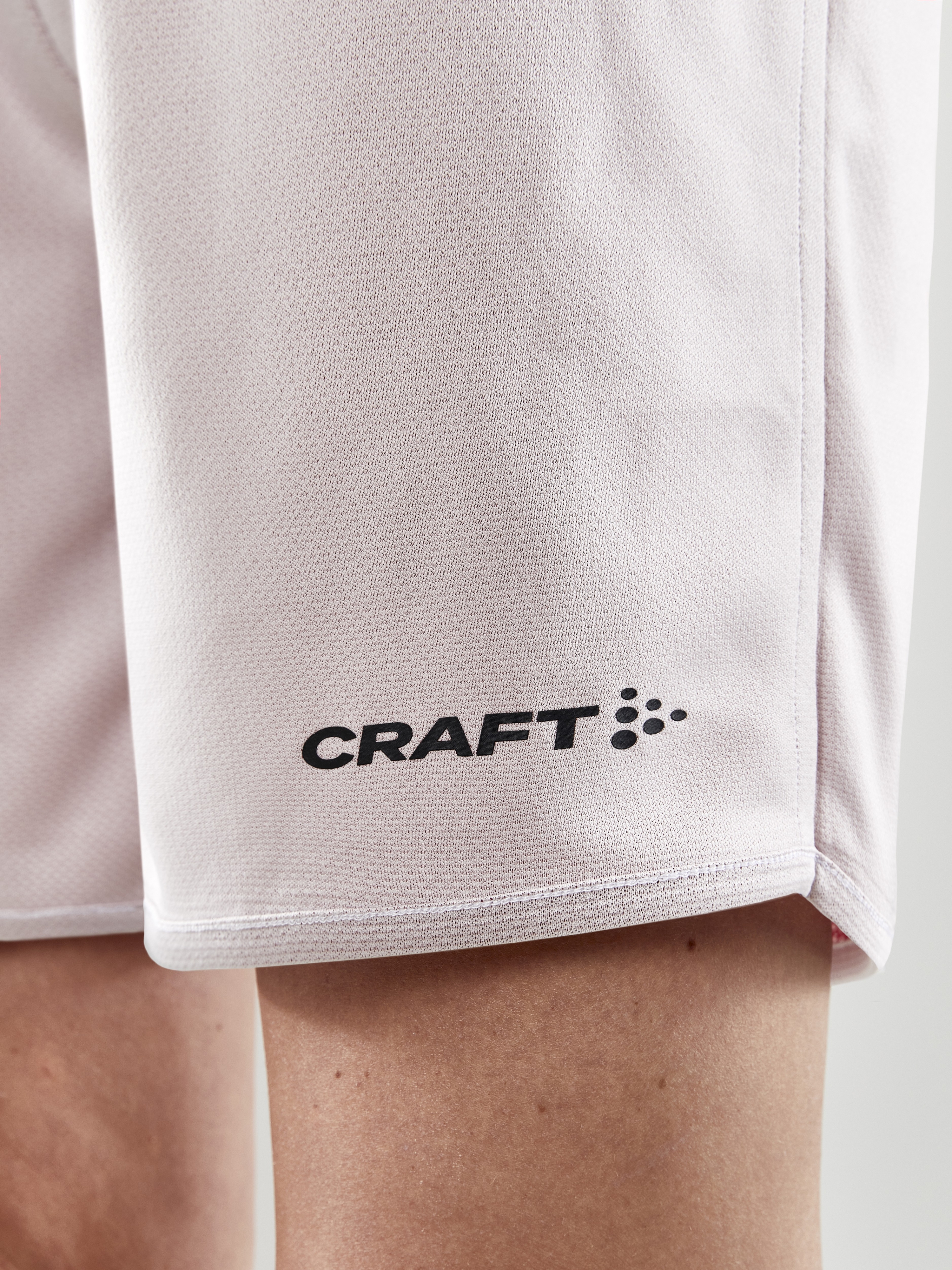 PROGRESS REVERSIBLE BASKET SHORTS W - 34