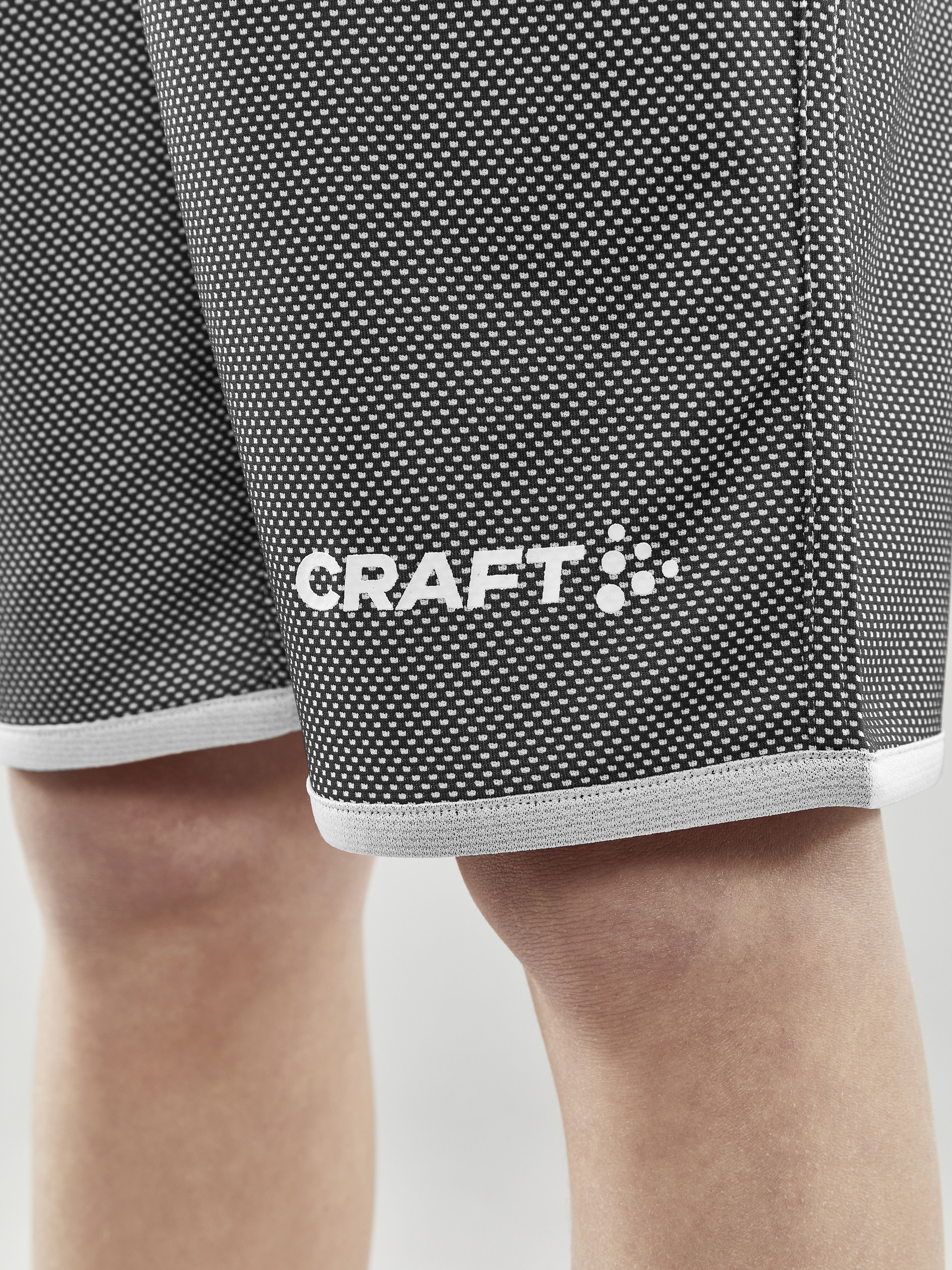PROGRESS REVERSIBLE BASKET SHORTS JR - 23
