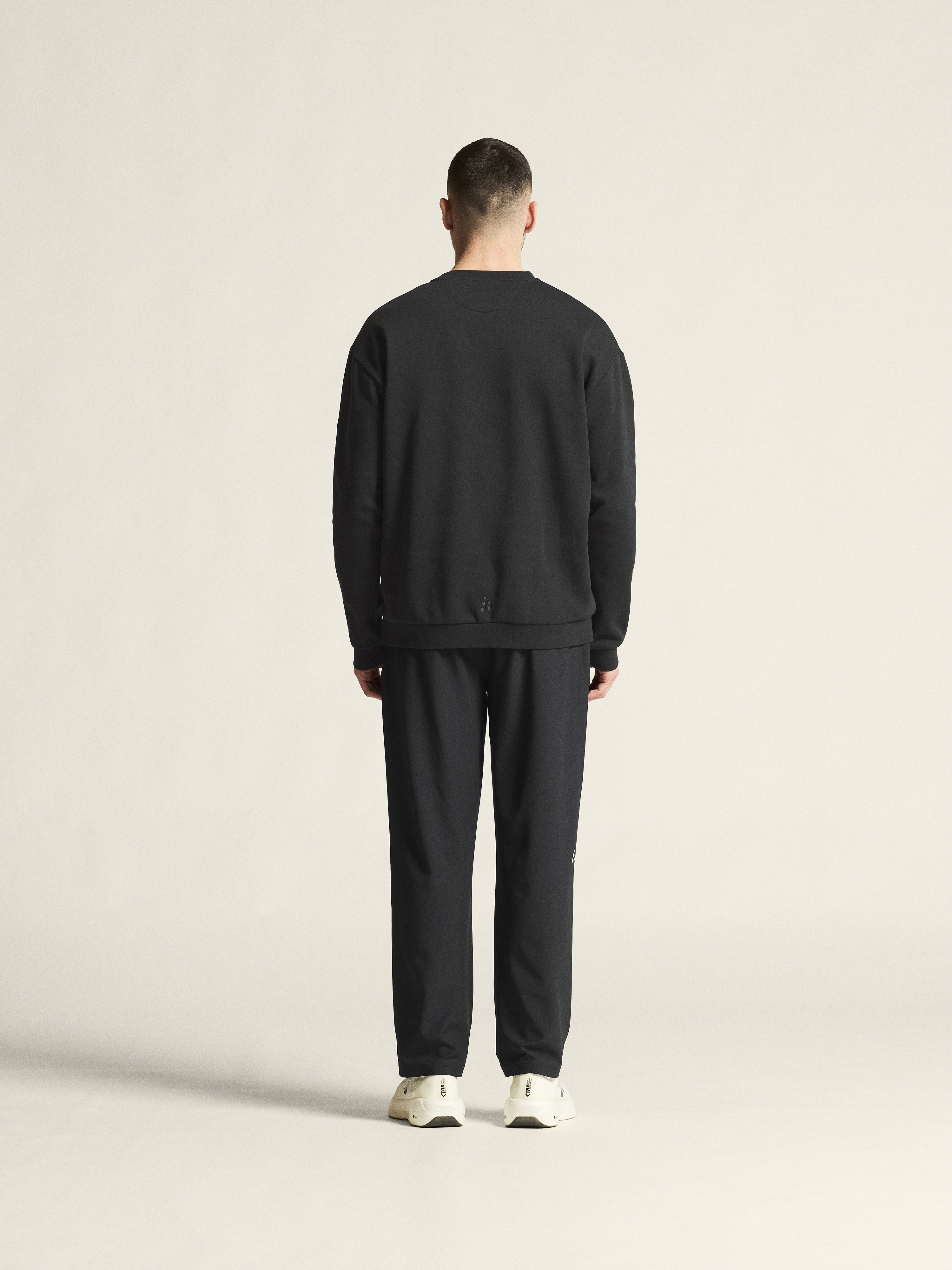 COMMUNITY 2.0 R NECK M - 21