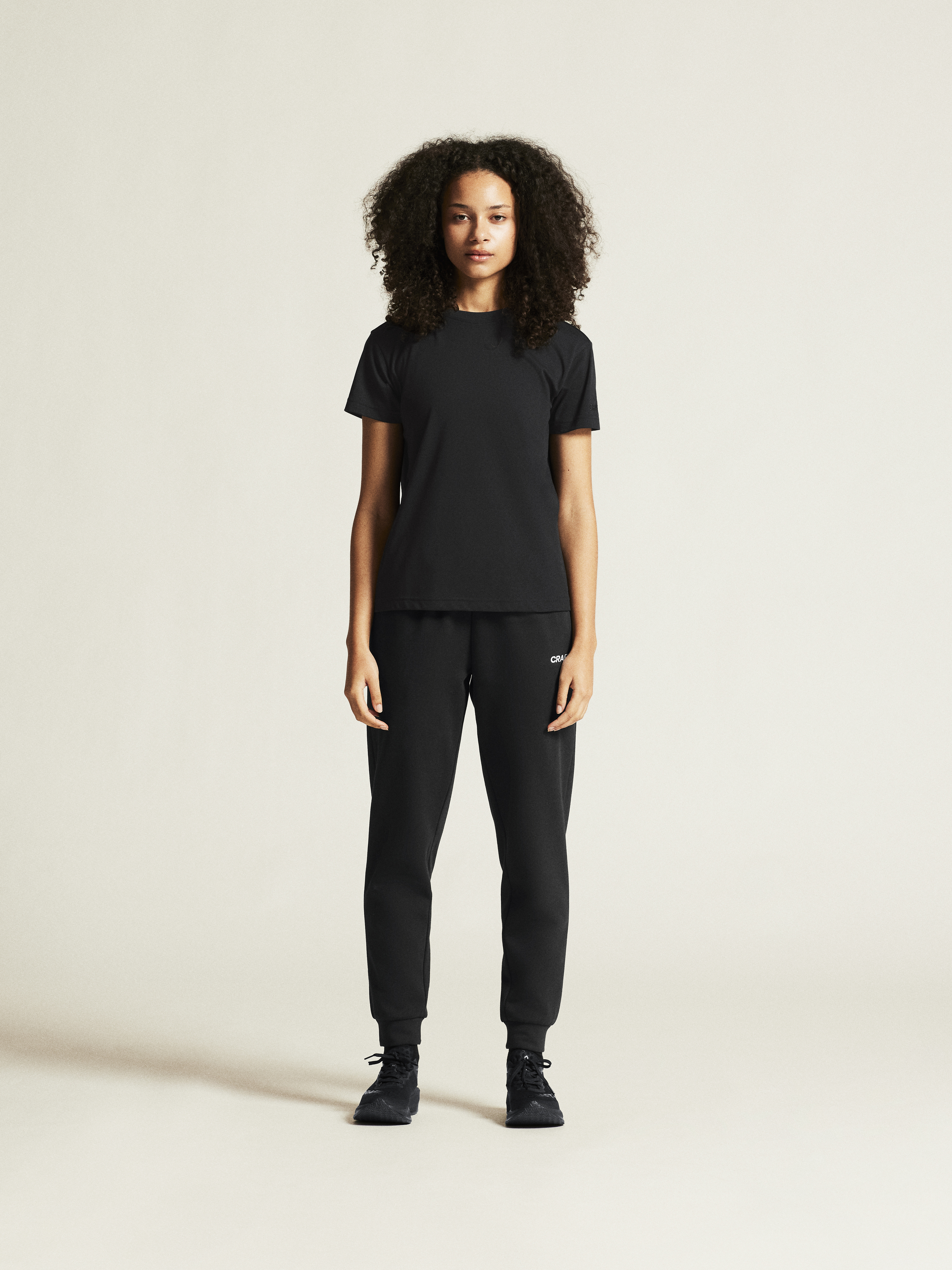 COMMUNITY 2.0 TEE W - 37