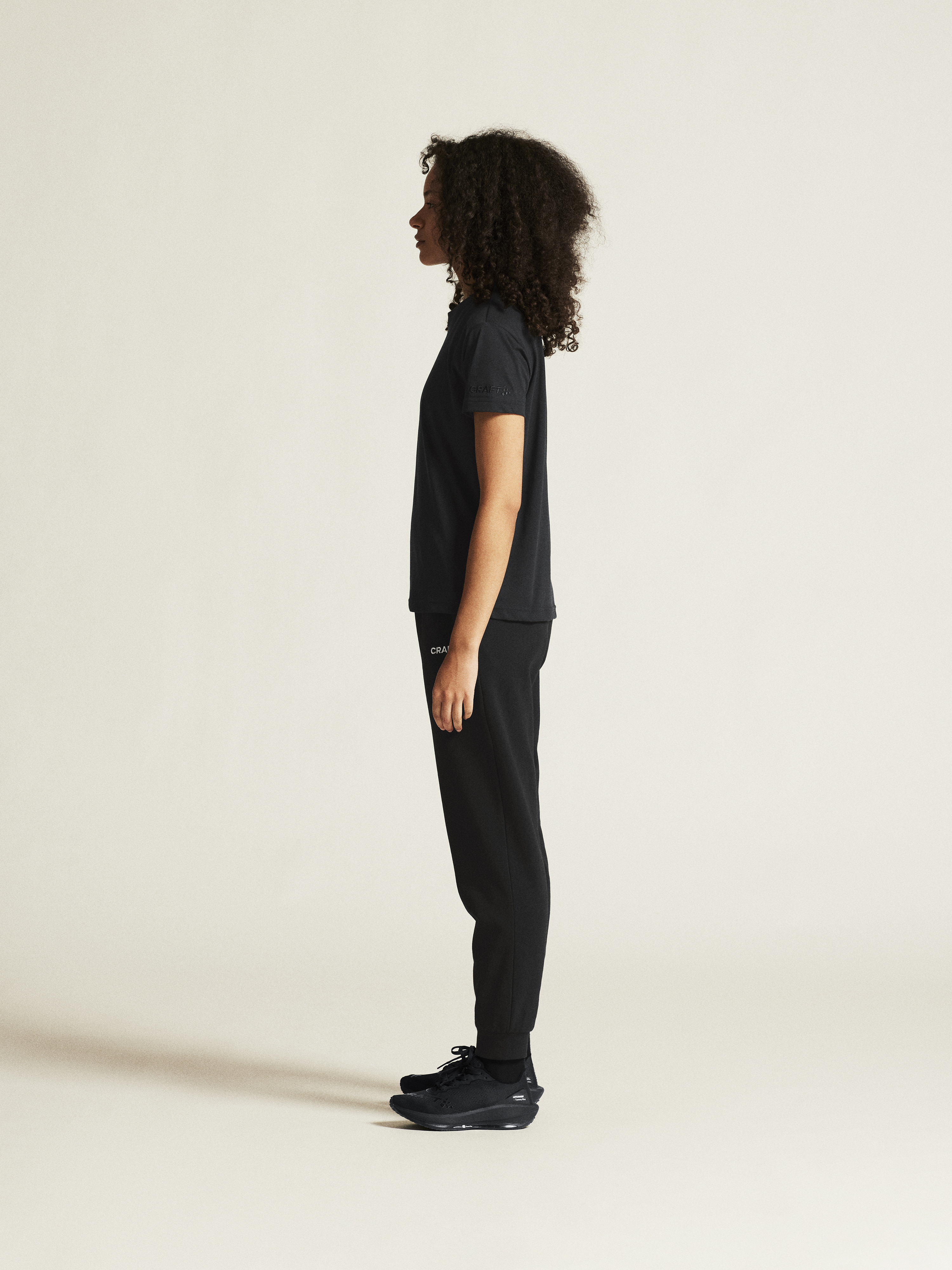 COMMUNITY 2.0 TEE W - 24