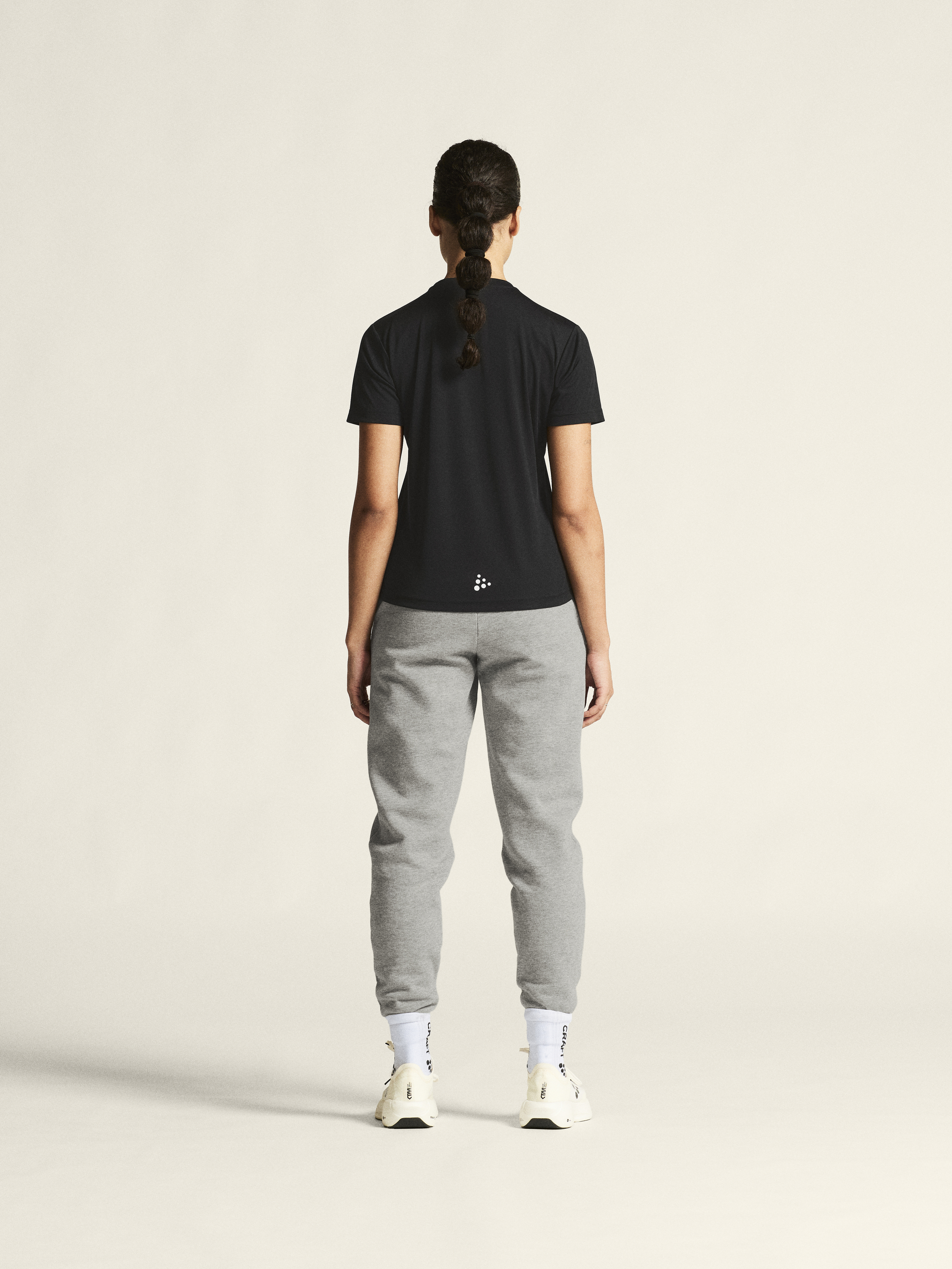 SQUAD GO FUNCTION TEE W - 17