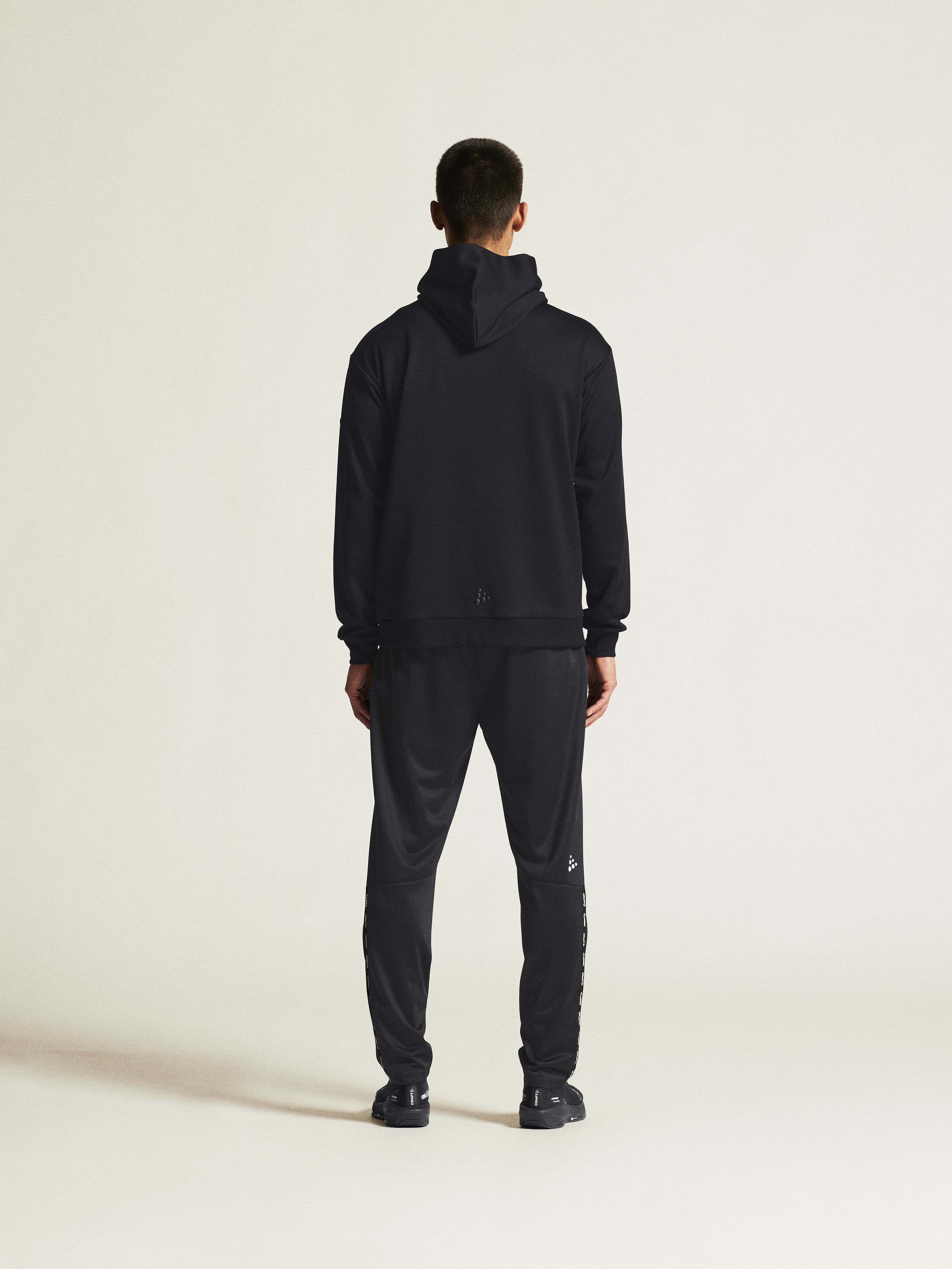 COMMUNITY 2.0 FUNCTION HOODIE M - 14