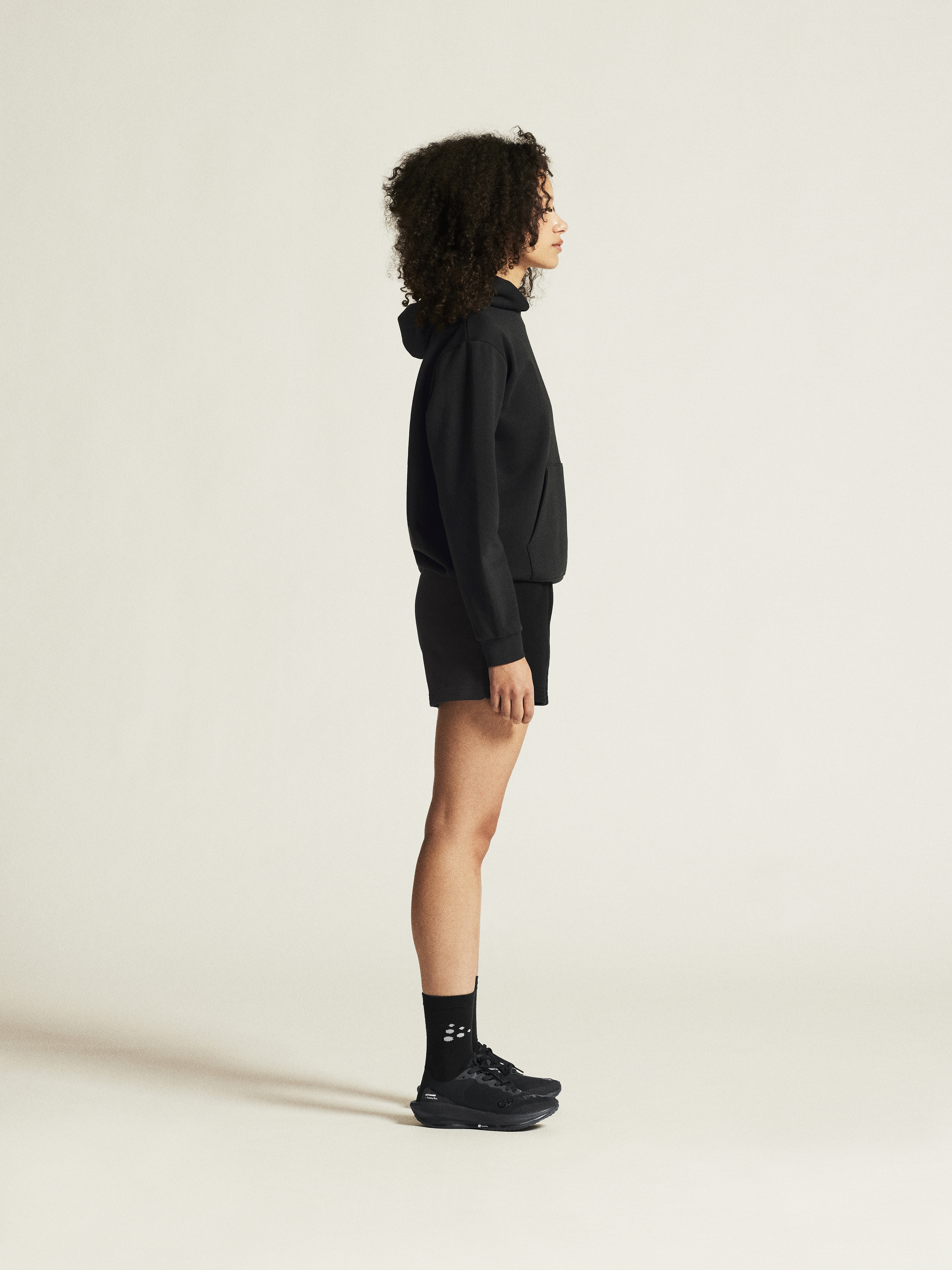 COMMUNITY 2.0 HOODIE W - 34