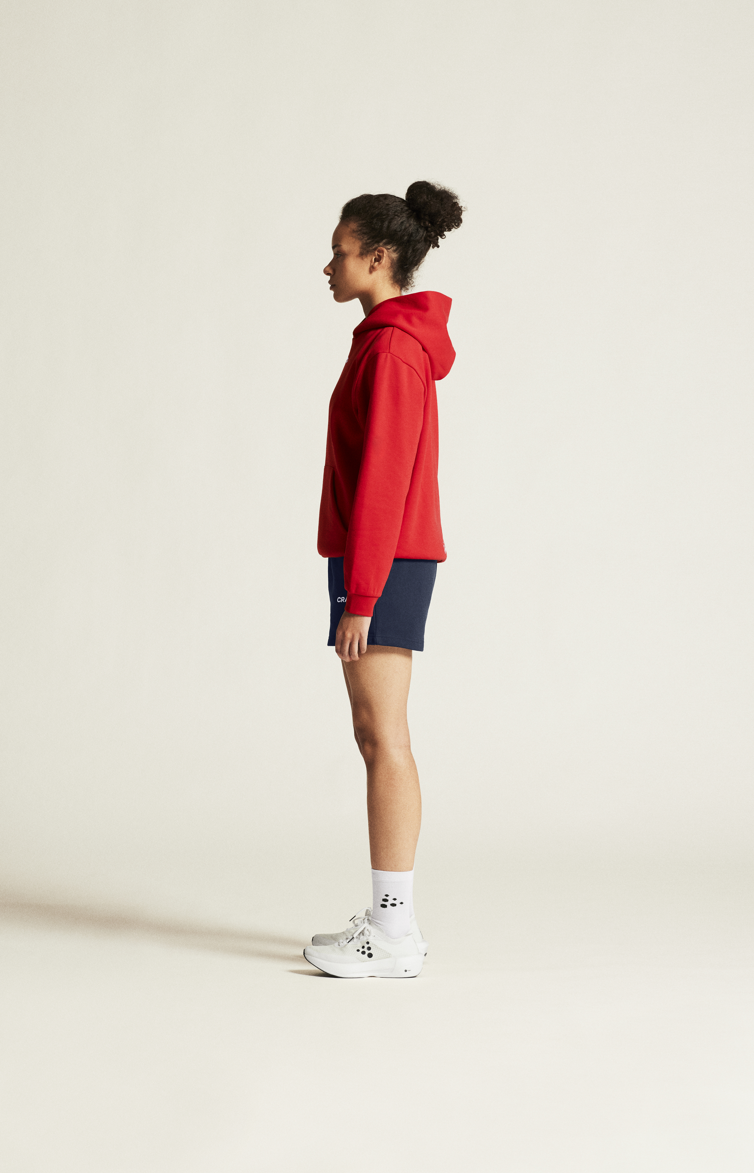 COMMUNITY 2.0 LOGO HOODIE W - 11