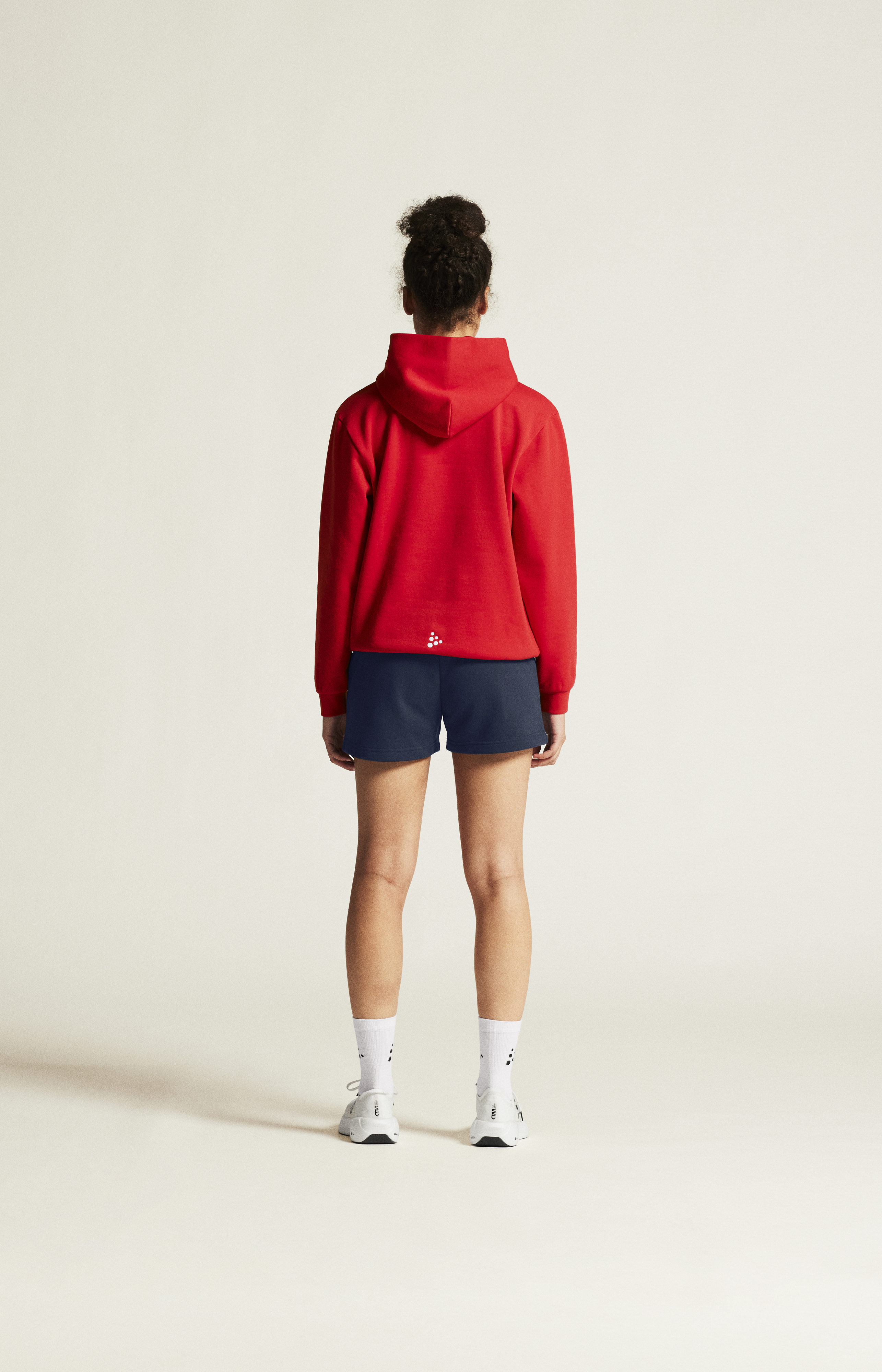 COMMUNITY 2.0 LOGO HOODIE W - 15