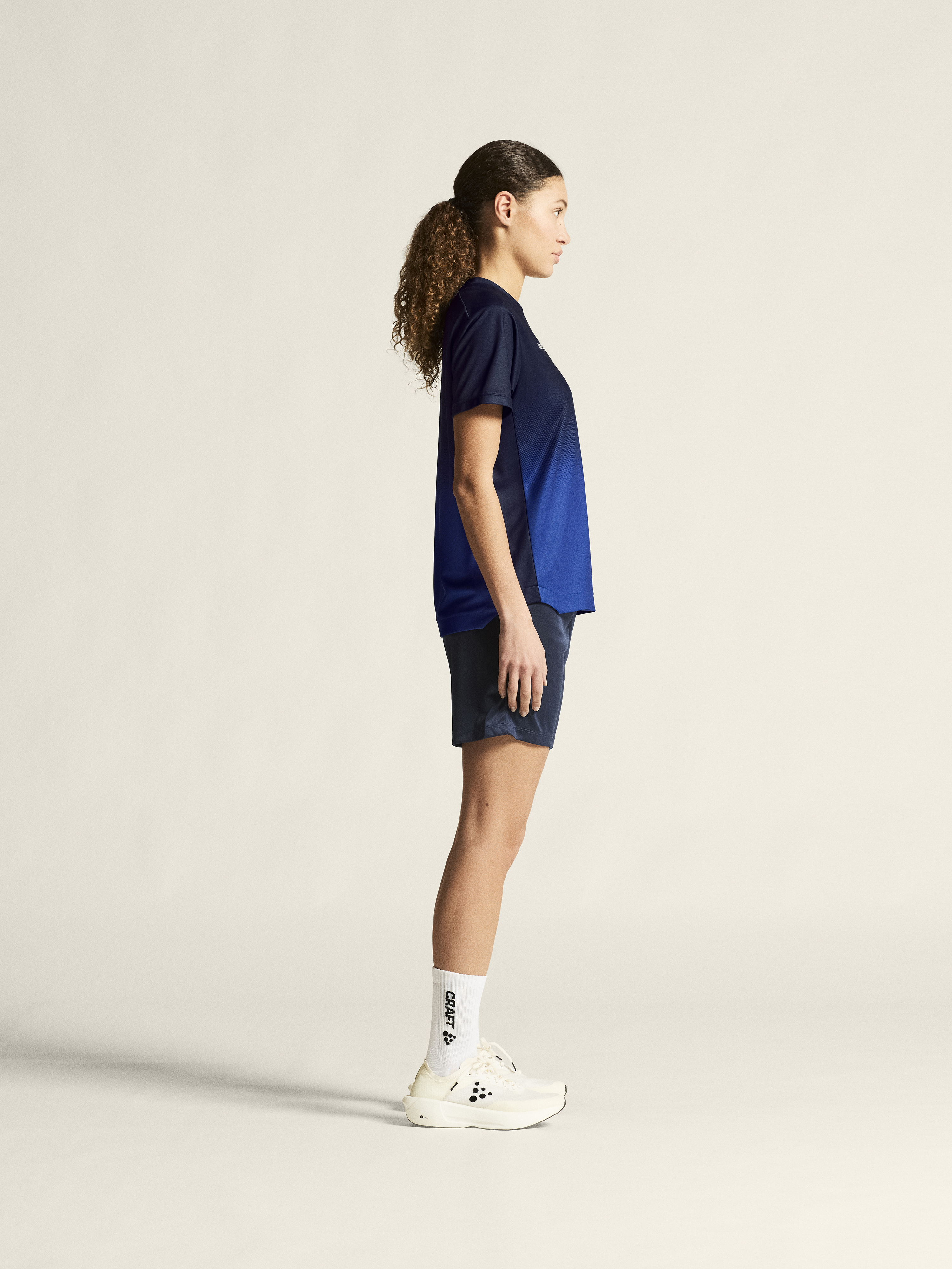 EVOLVE 2.0 STRUCTURED GRAPHIC JERSEY W - 29