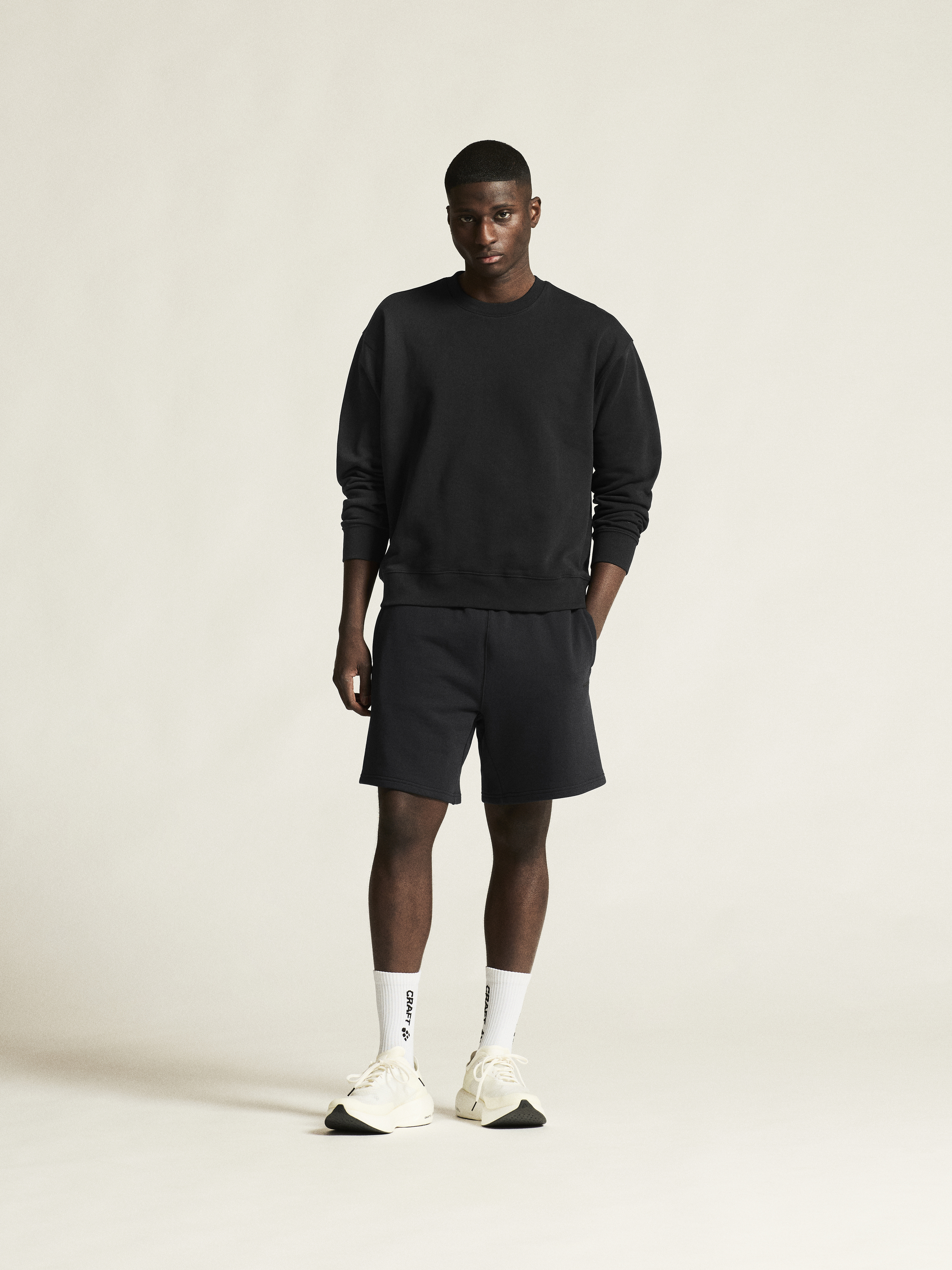 FREQUENT RN SWEATSHIRT M - 25