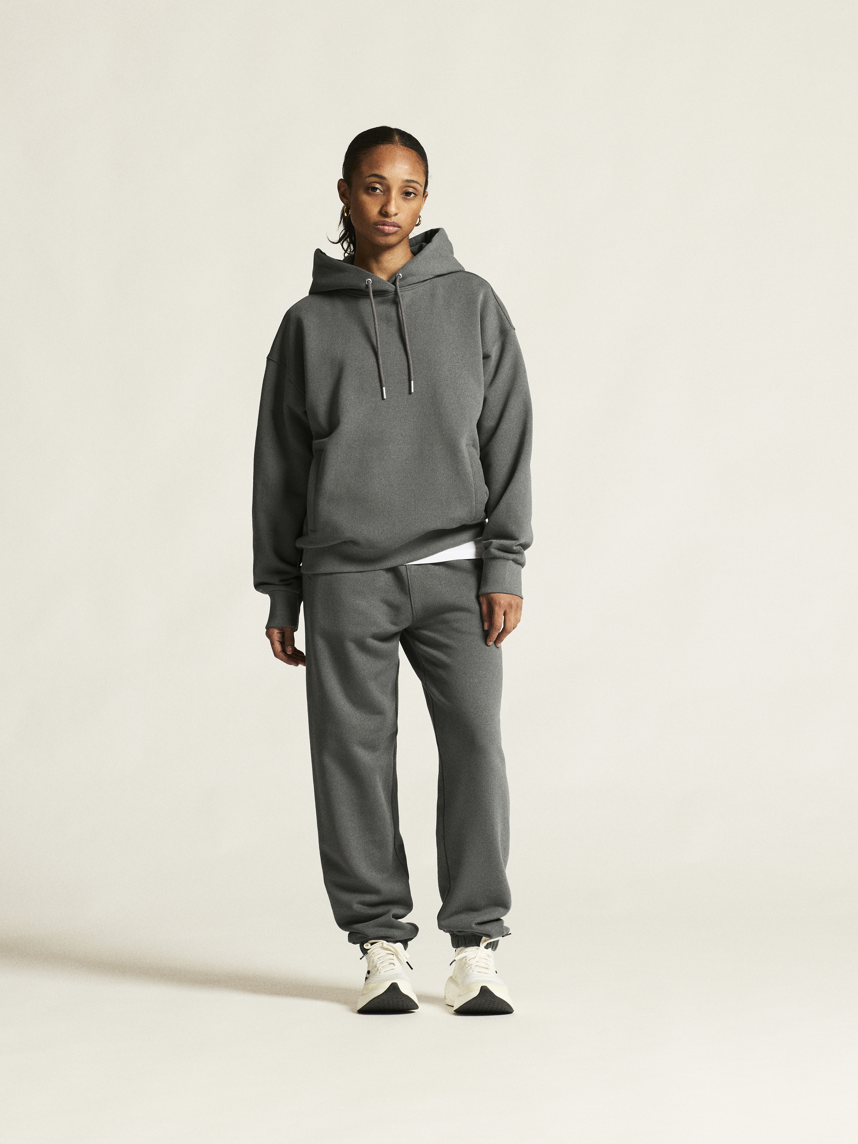 FREQUENT HOODIE W - 28