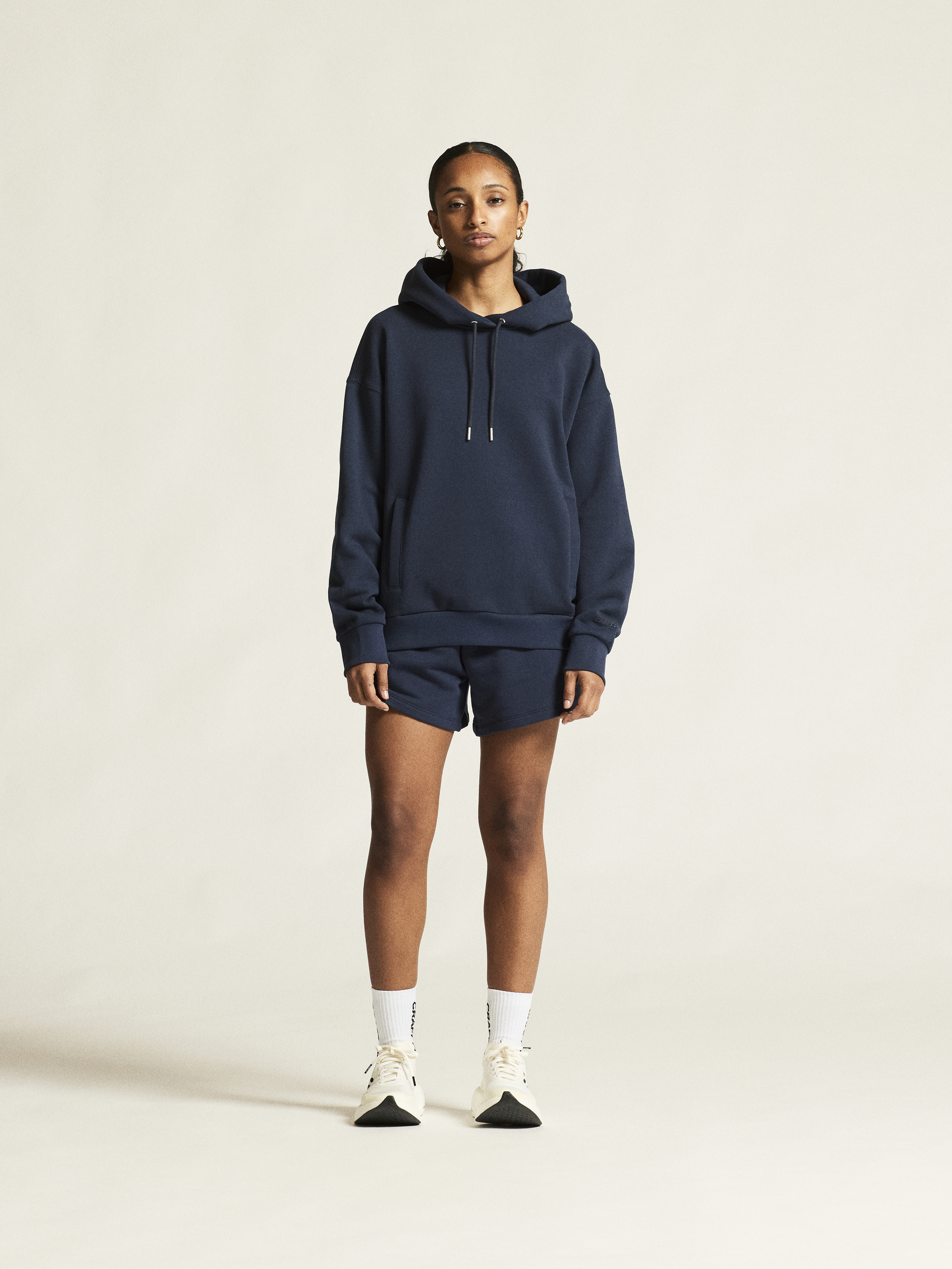 FREQUENT HOODIE W - 32