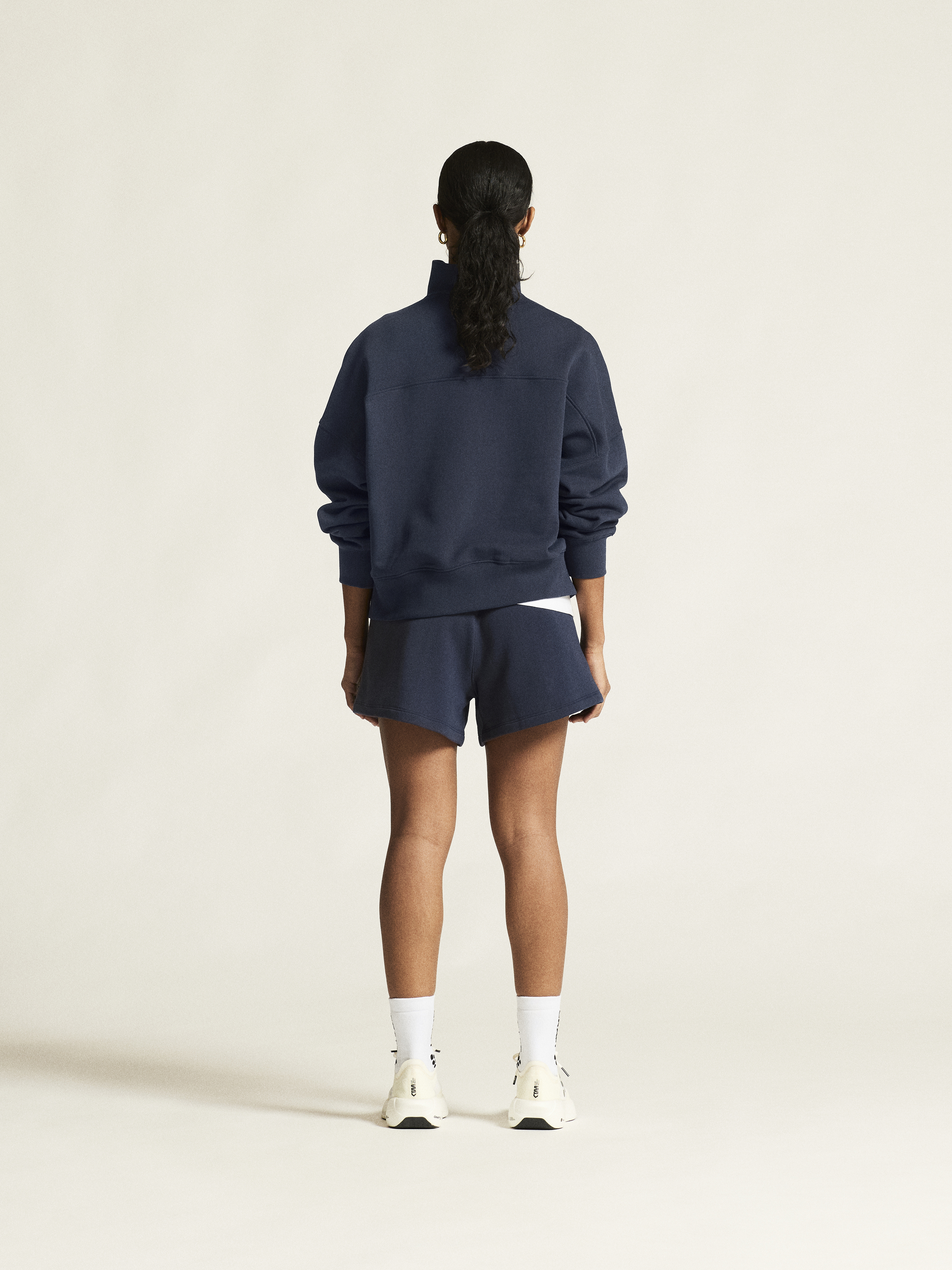 FREQUENT SWEATSHORTS W - 9
