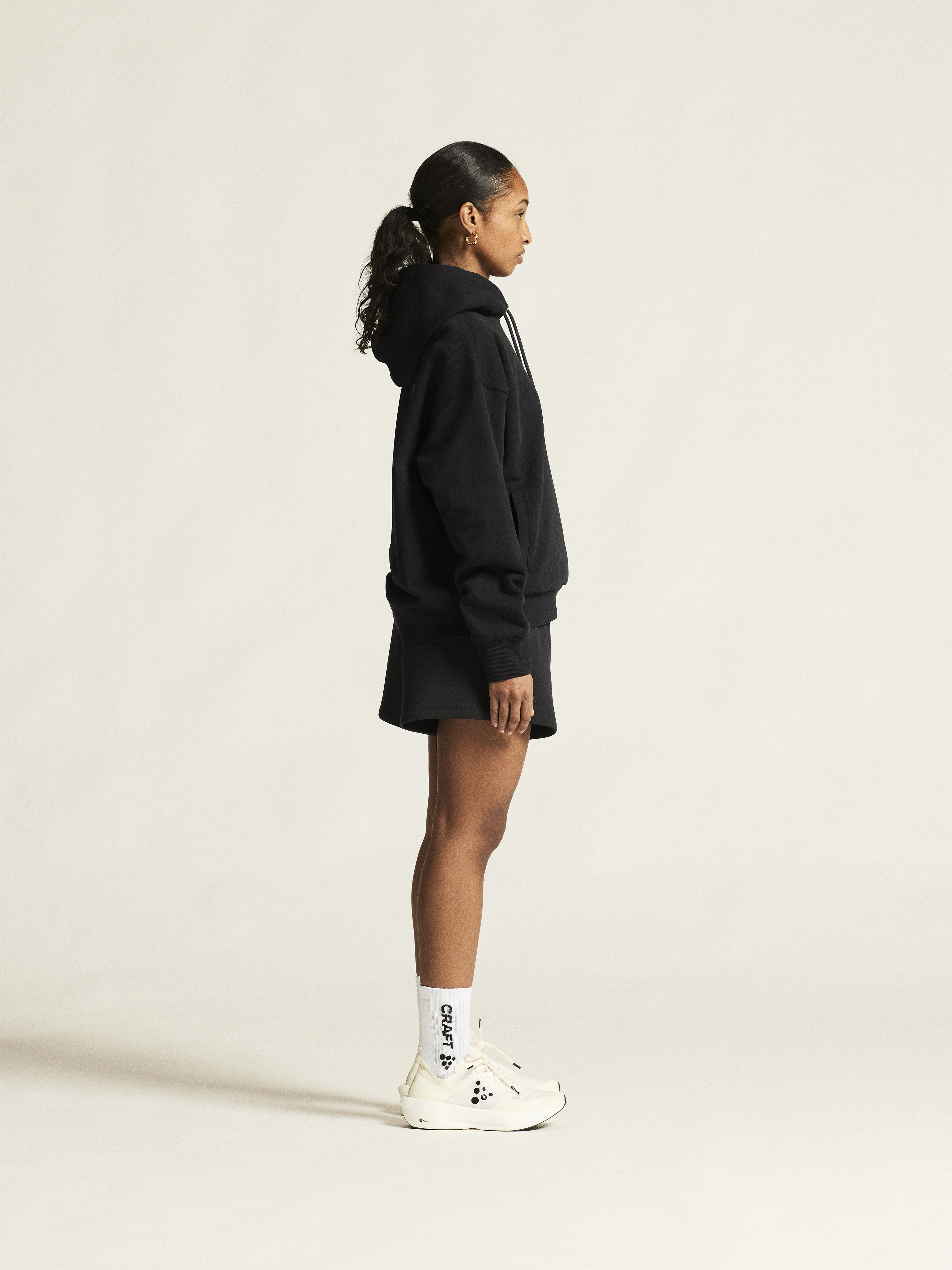 FREQUENT SWEATSHORTS W - 15