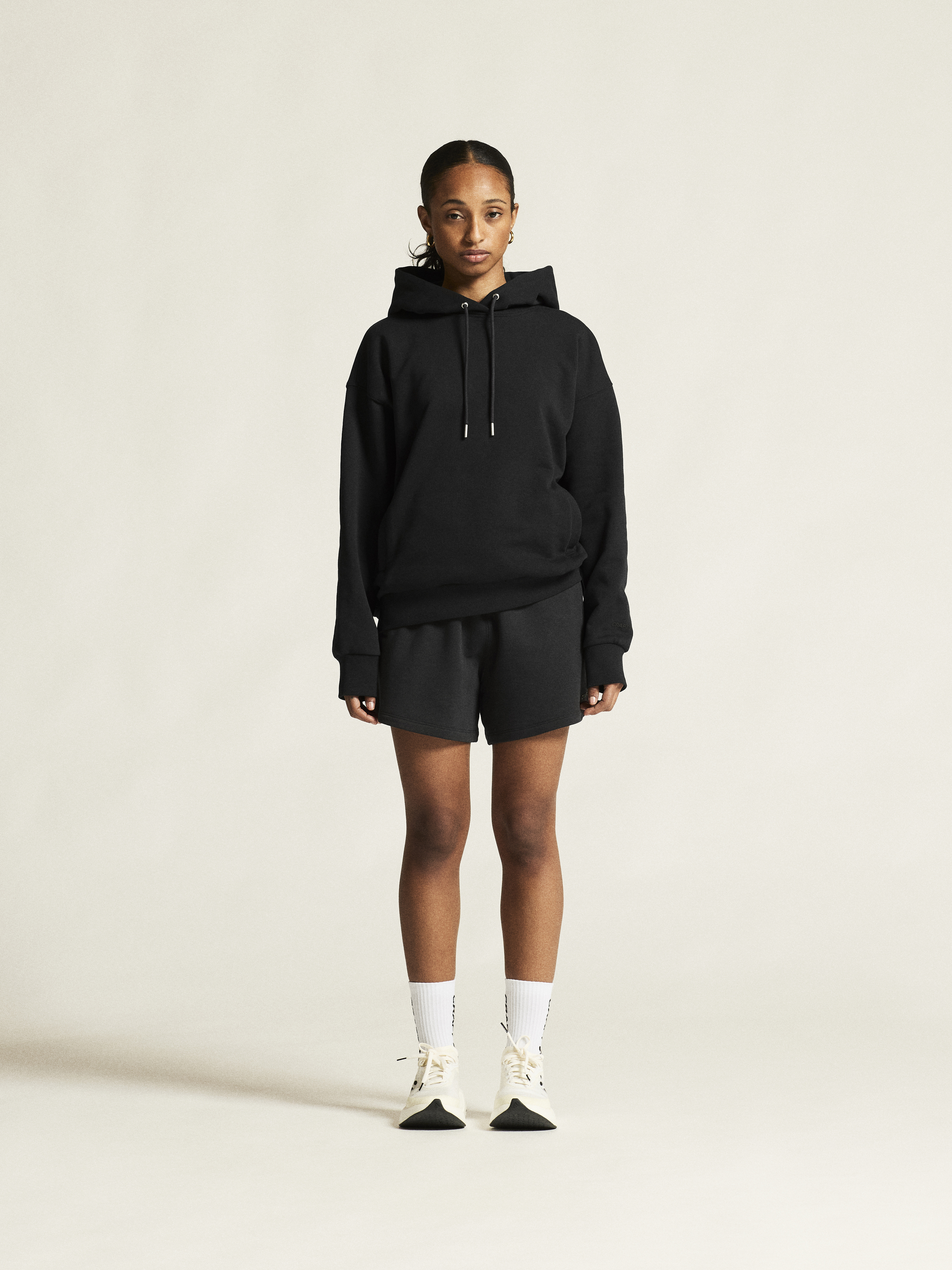 FREQUENT SWEATSHORTS W - 10