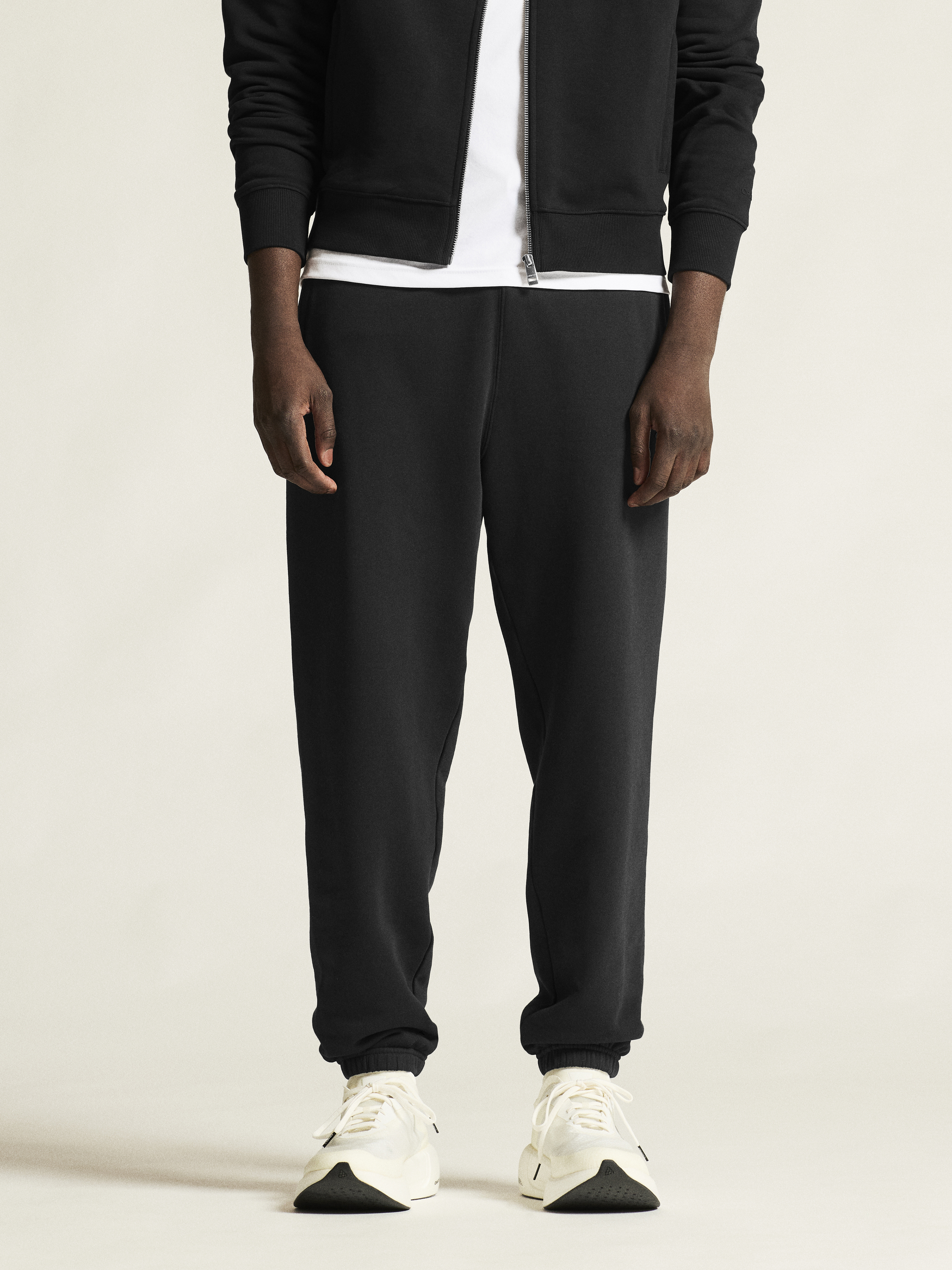 FREQUENT SWEATPANTS M - 13