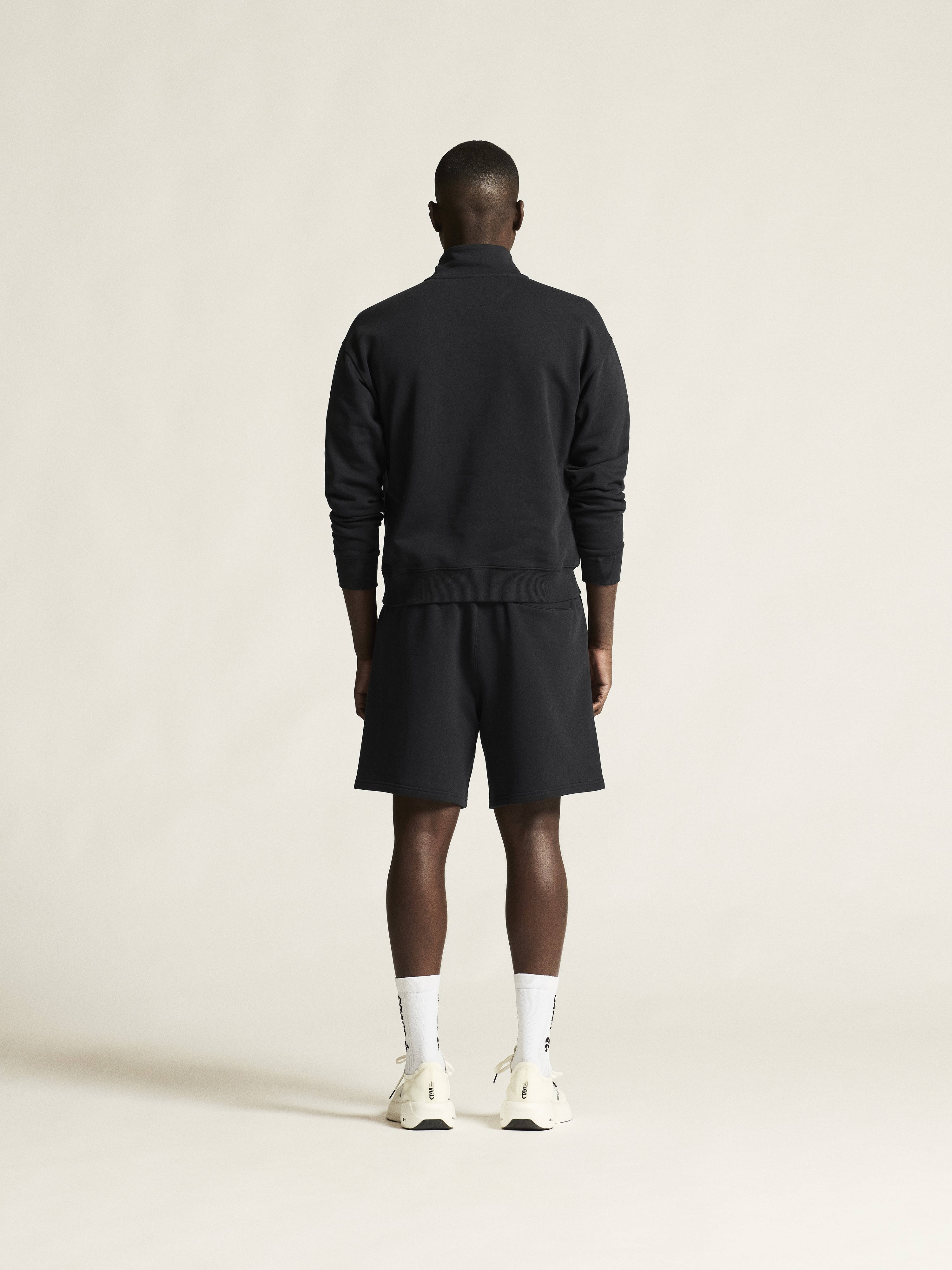 FREQUENT HZ SWEATSHIRT M - 19