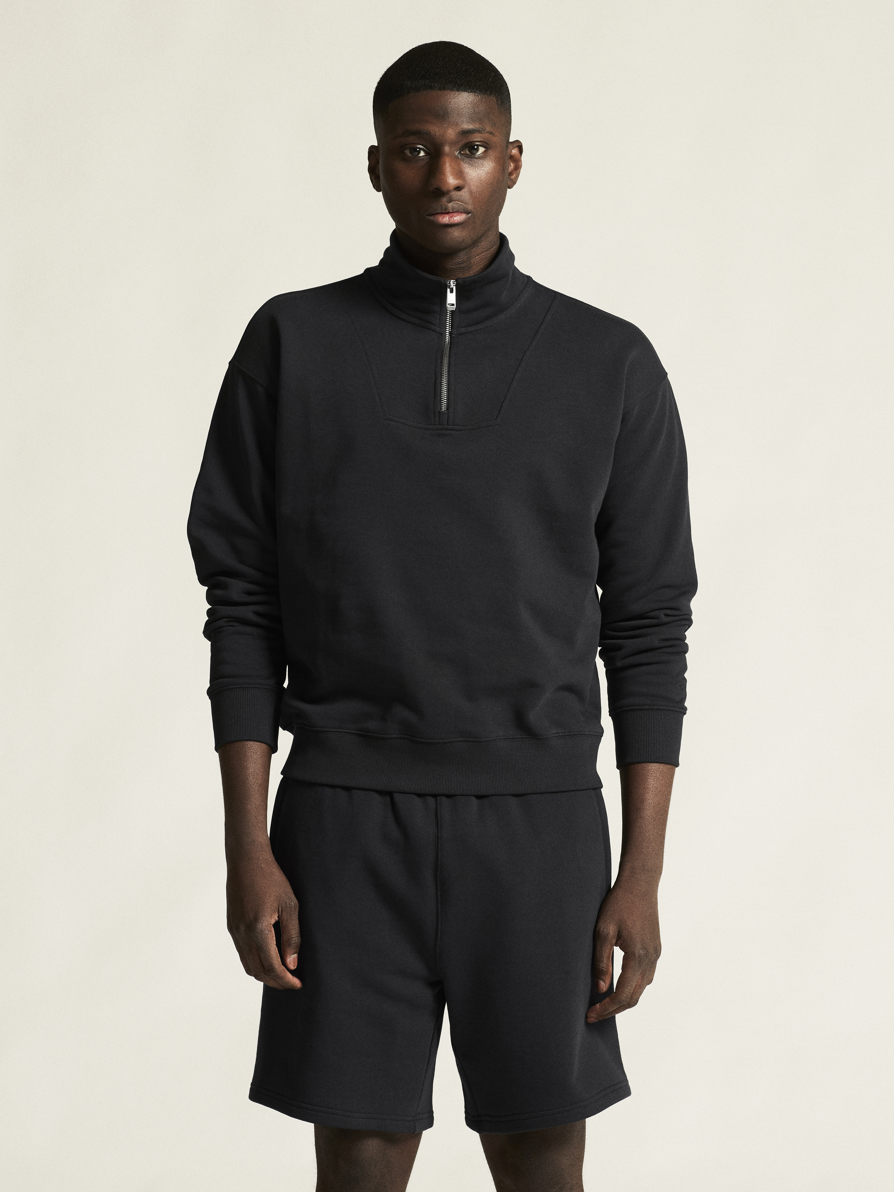 FREQUENT HZ SWEATSHIRT M - 21