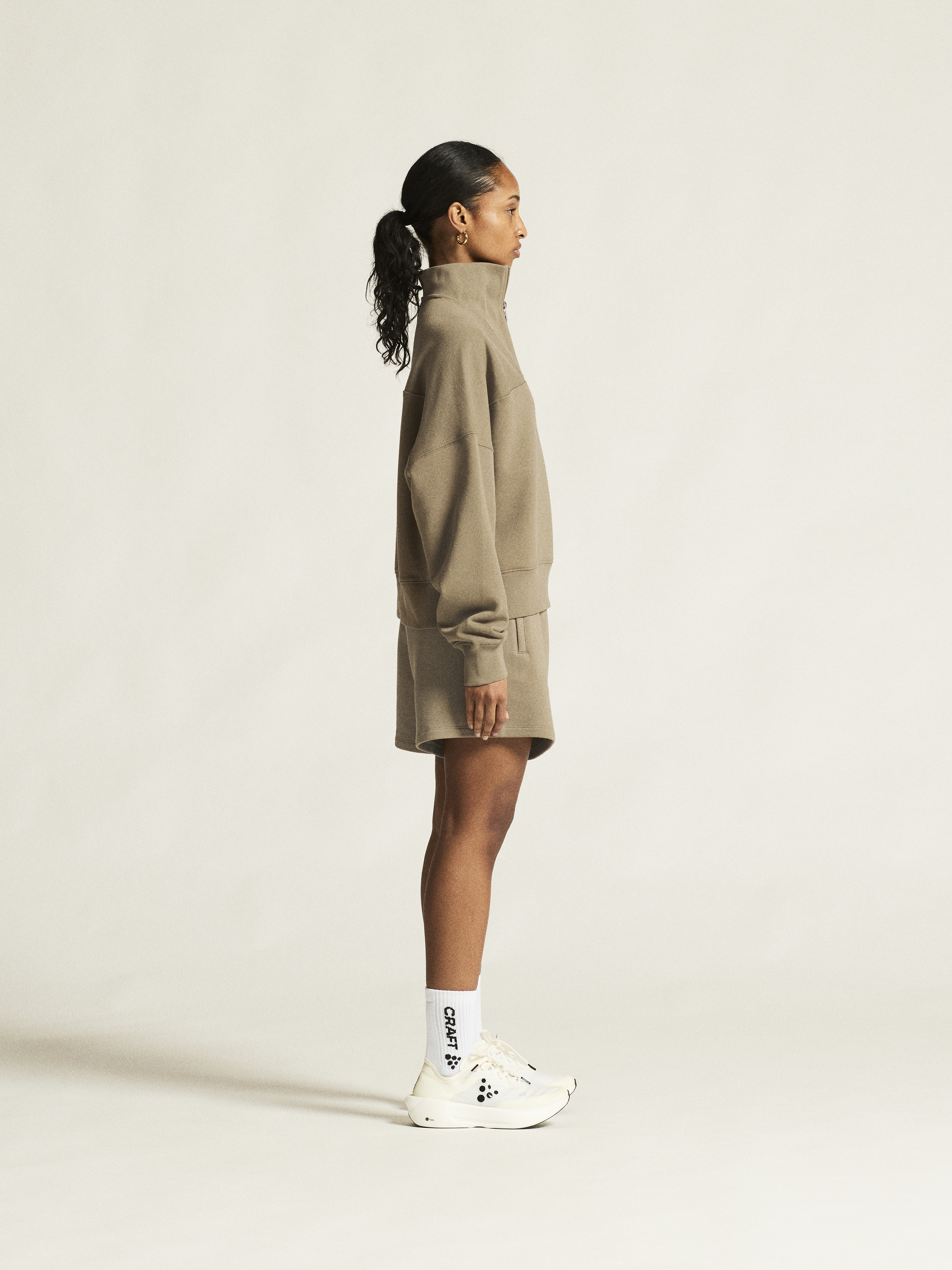 FREQUENT HZ SWEATSHIRT W - 15