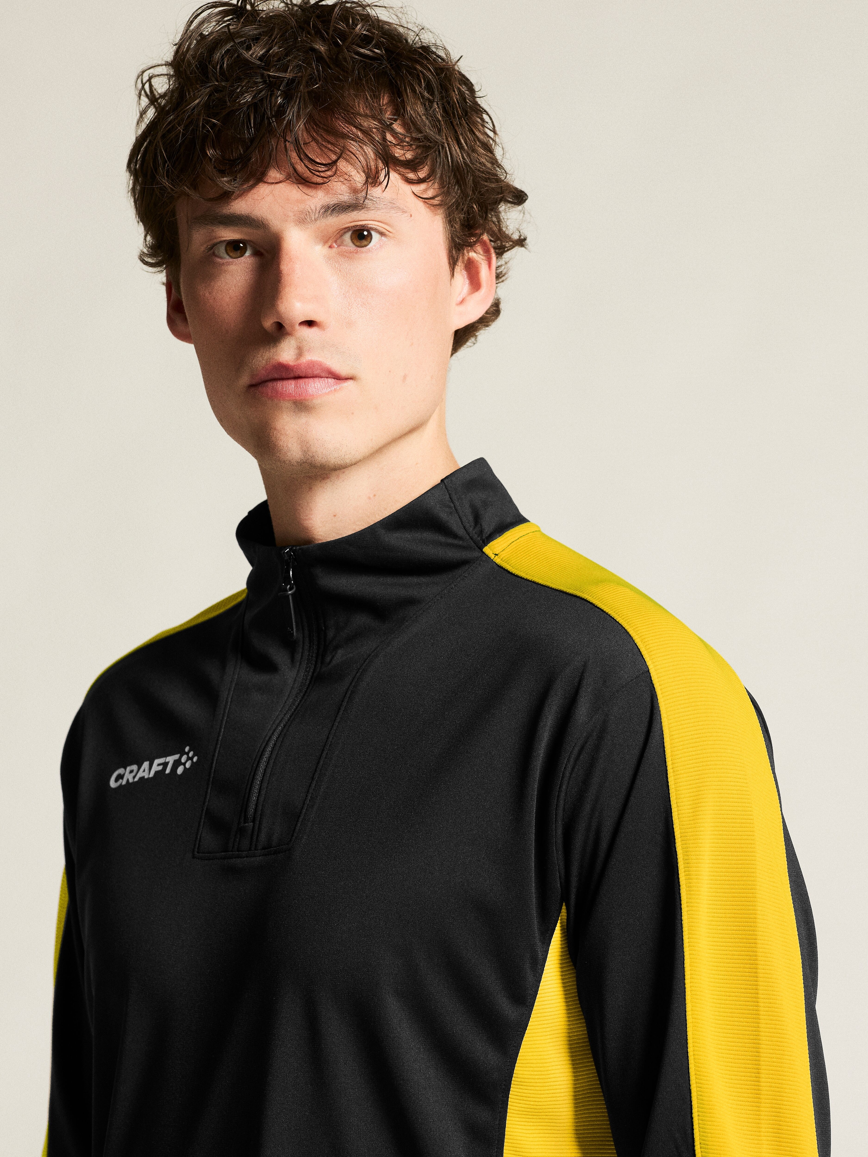EVOLVE 2.0 CONTRAST HALF ZIP M - 48
