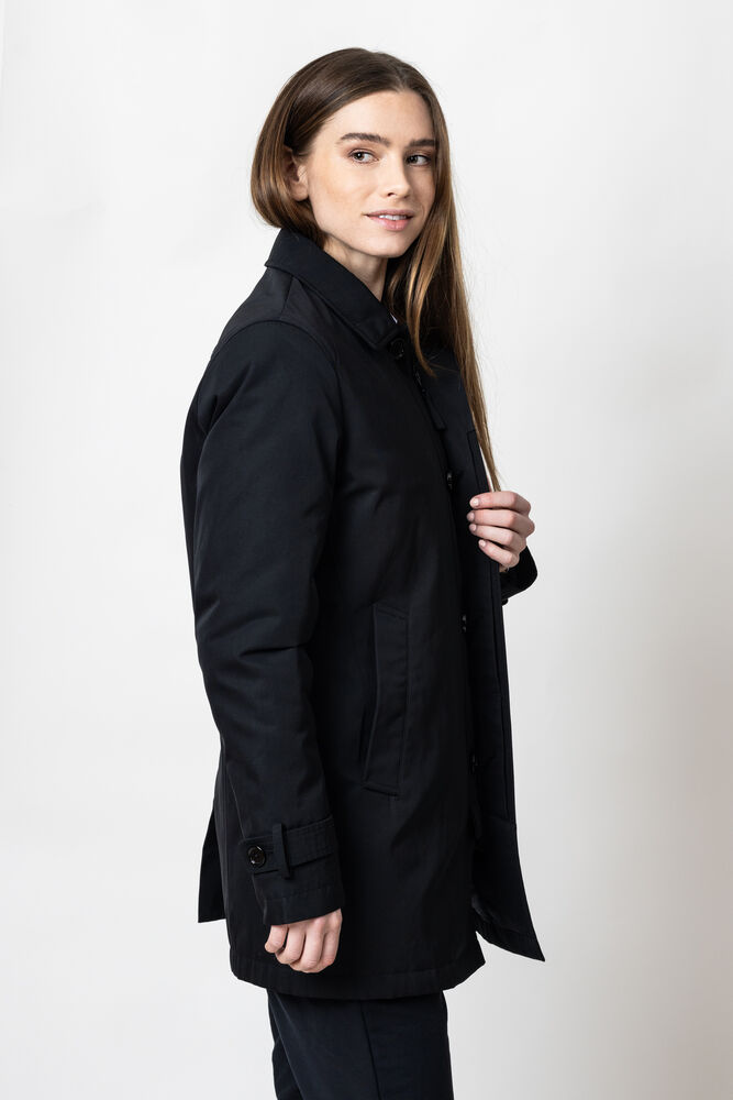 The Car Coat Woman - 5