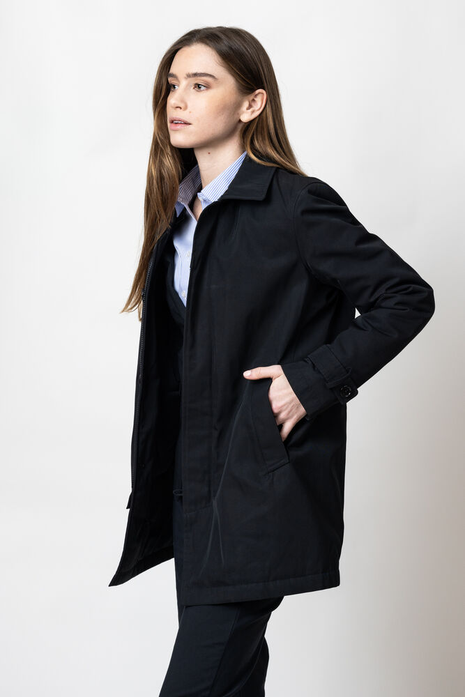 The Car Coat Woman - 3