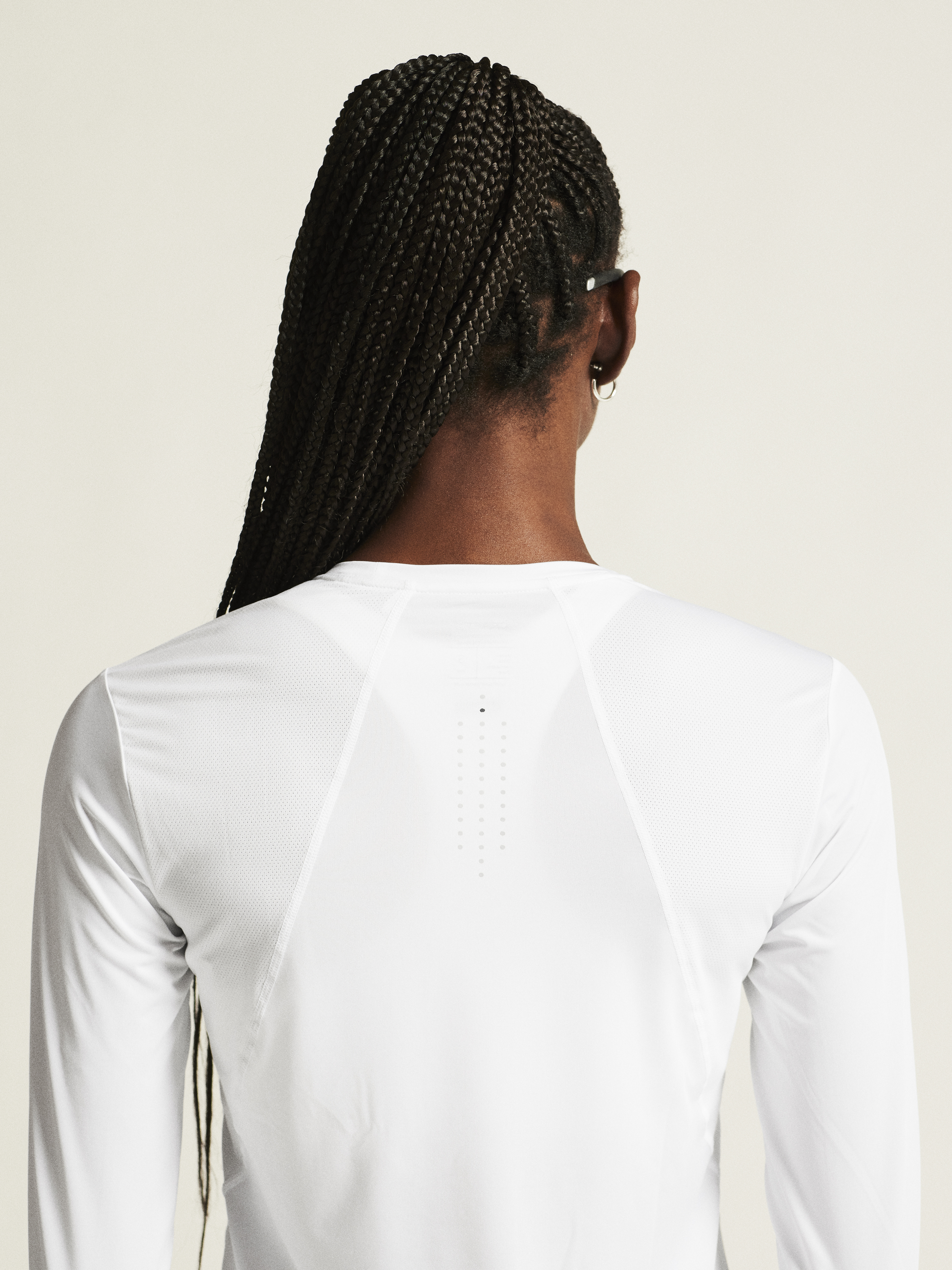 ADV ESSENCE LS TEE 2 W - 14