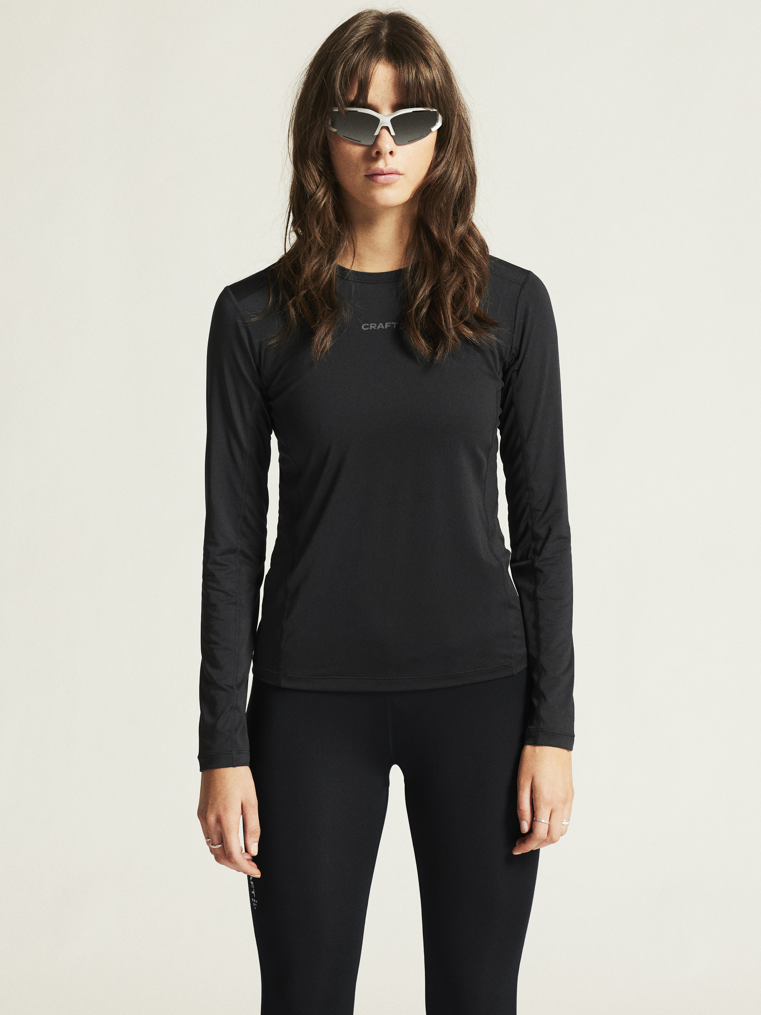 ADV ESSENCE LS TEE 2 W - 17