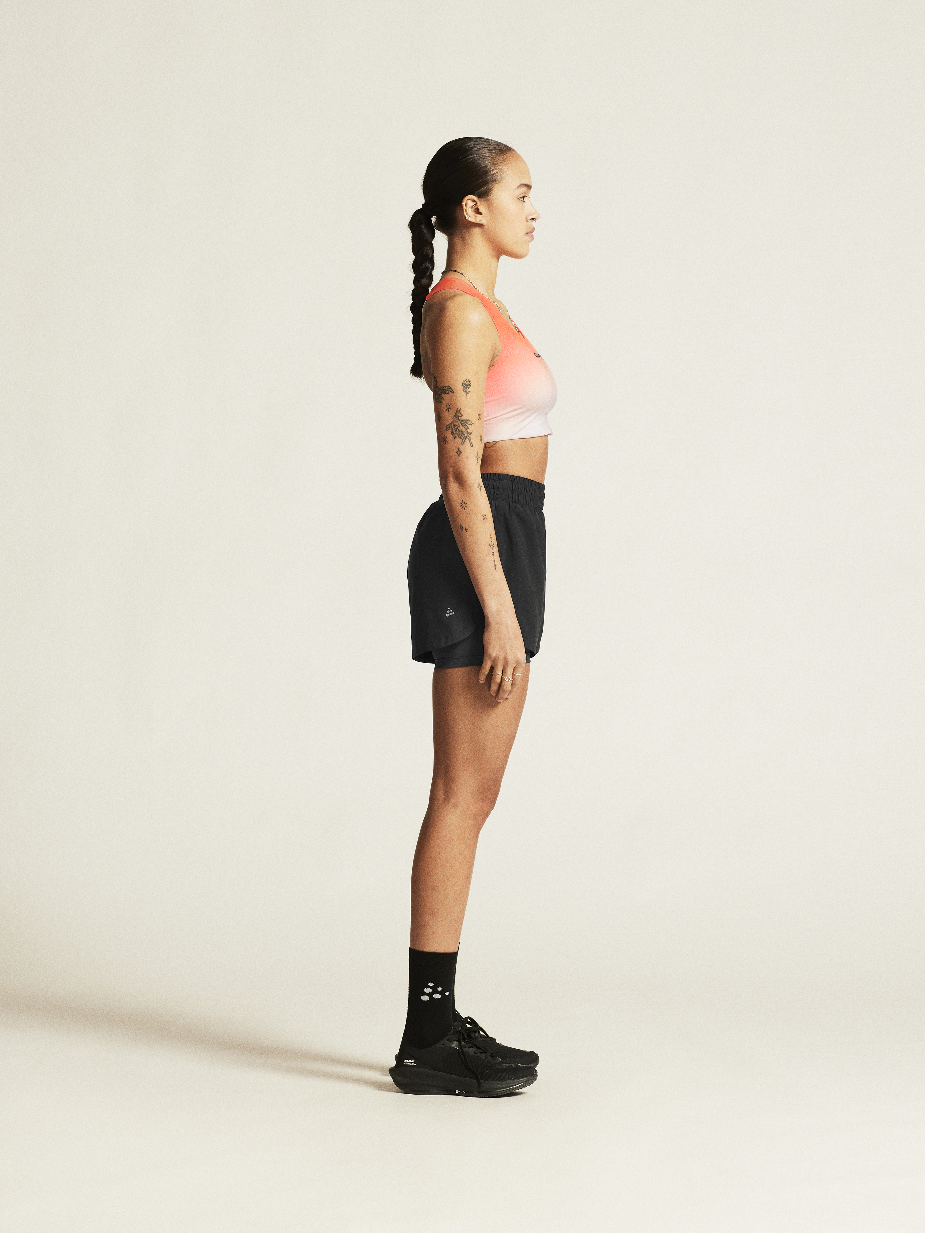 ADV ESSENCE 2-IN-1 SHORTS 2 W - 2