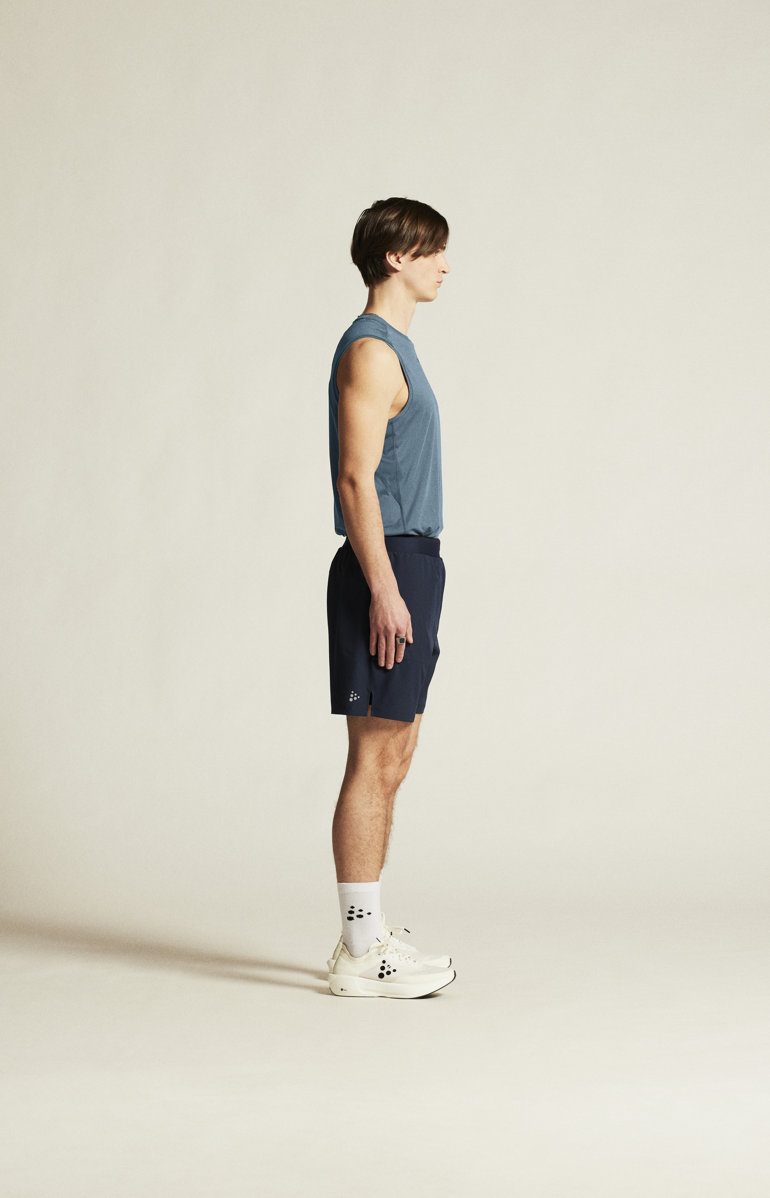 ADV ESSENCE 2-IN-1 SHORTS 2 M - 9