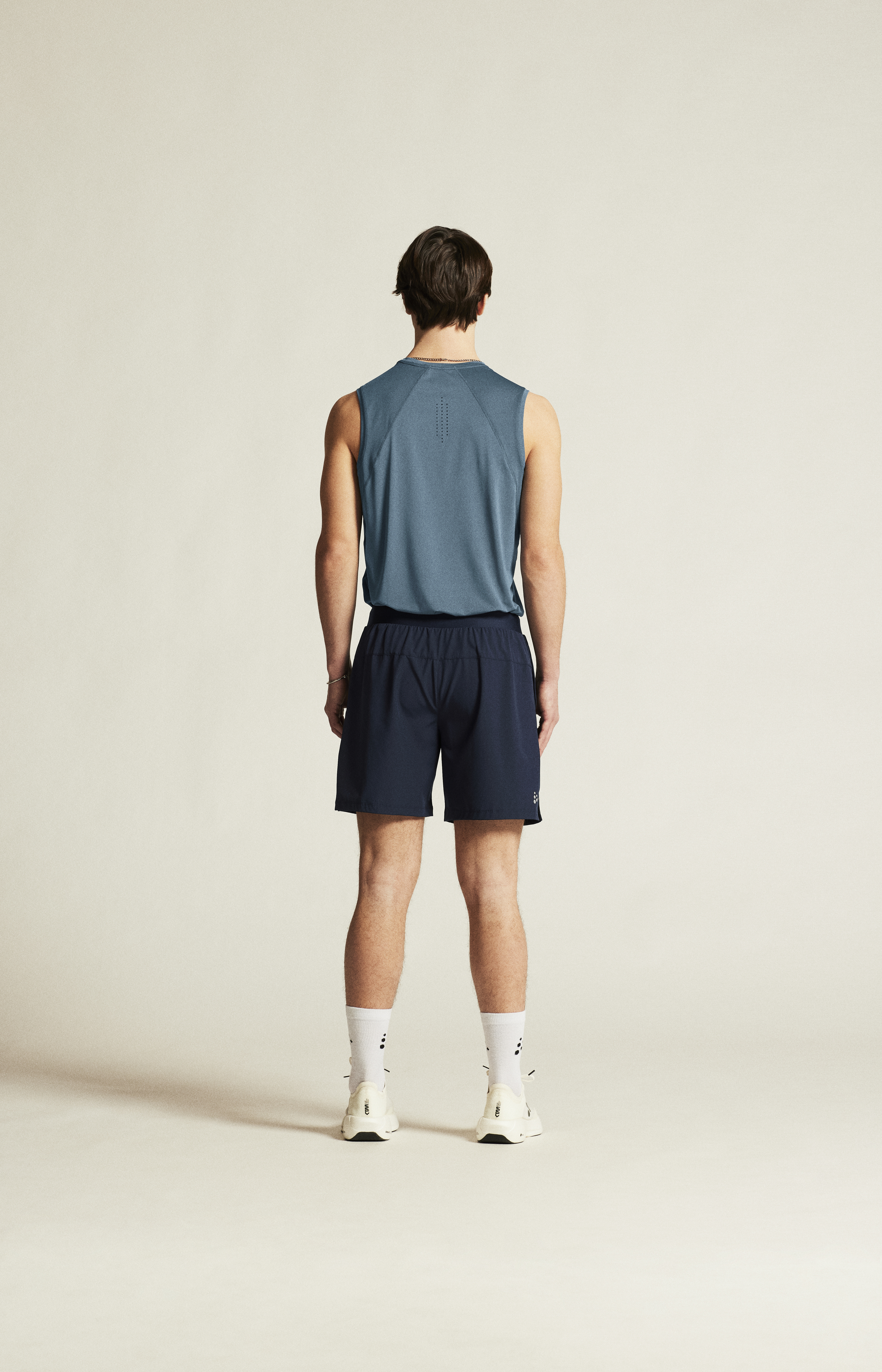 ADV ESSENCE 2-IN-1 SHORTS 2 M - 13