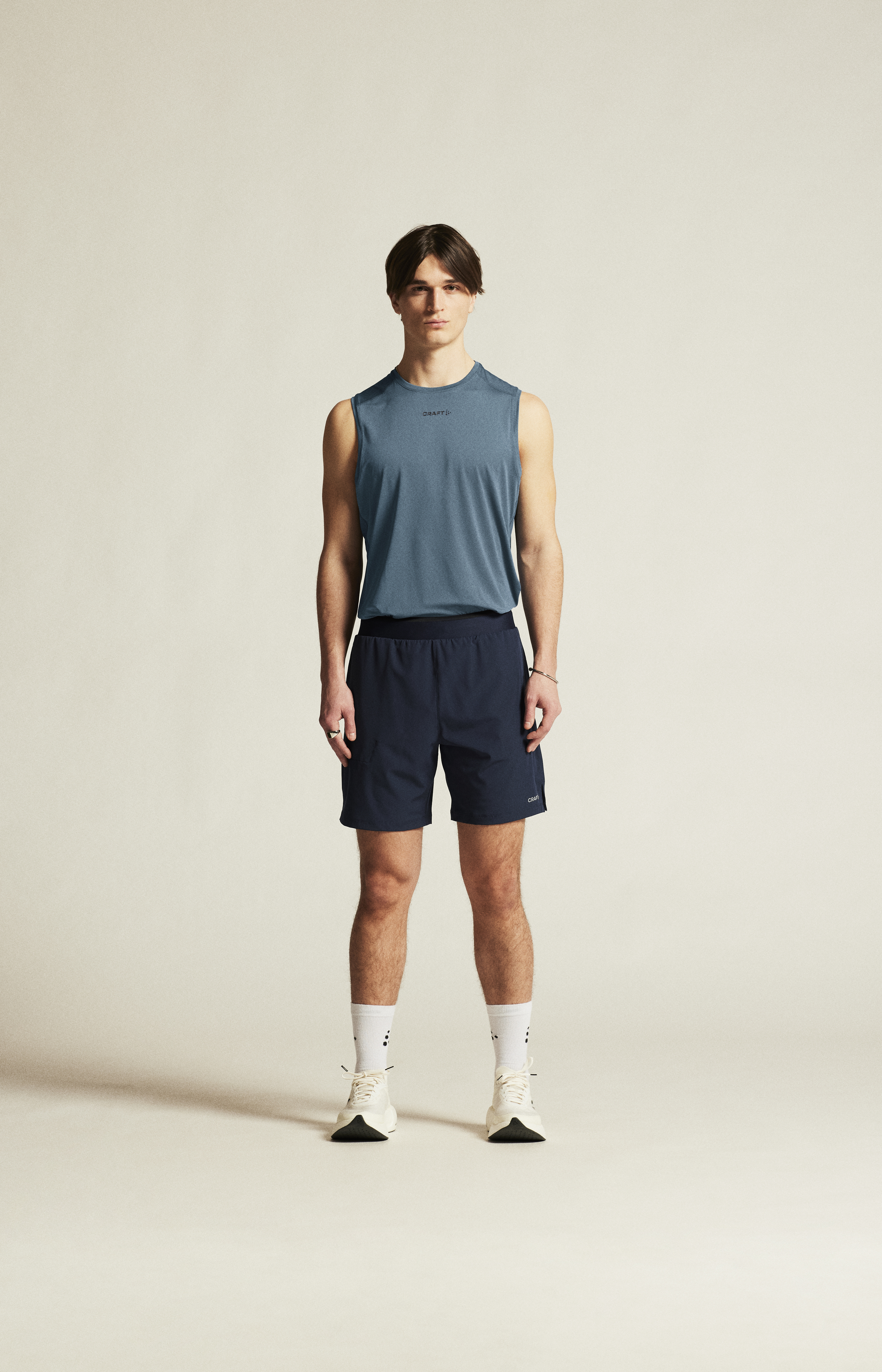 ADV ESSENCE 2-IN-1 SHORTS 2 M - 18