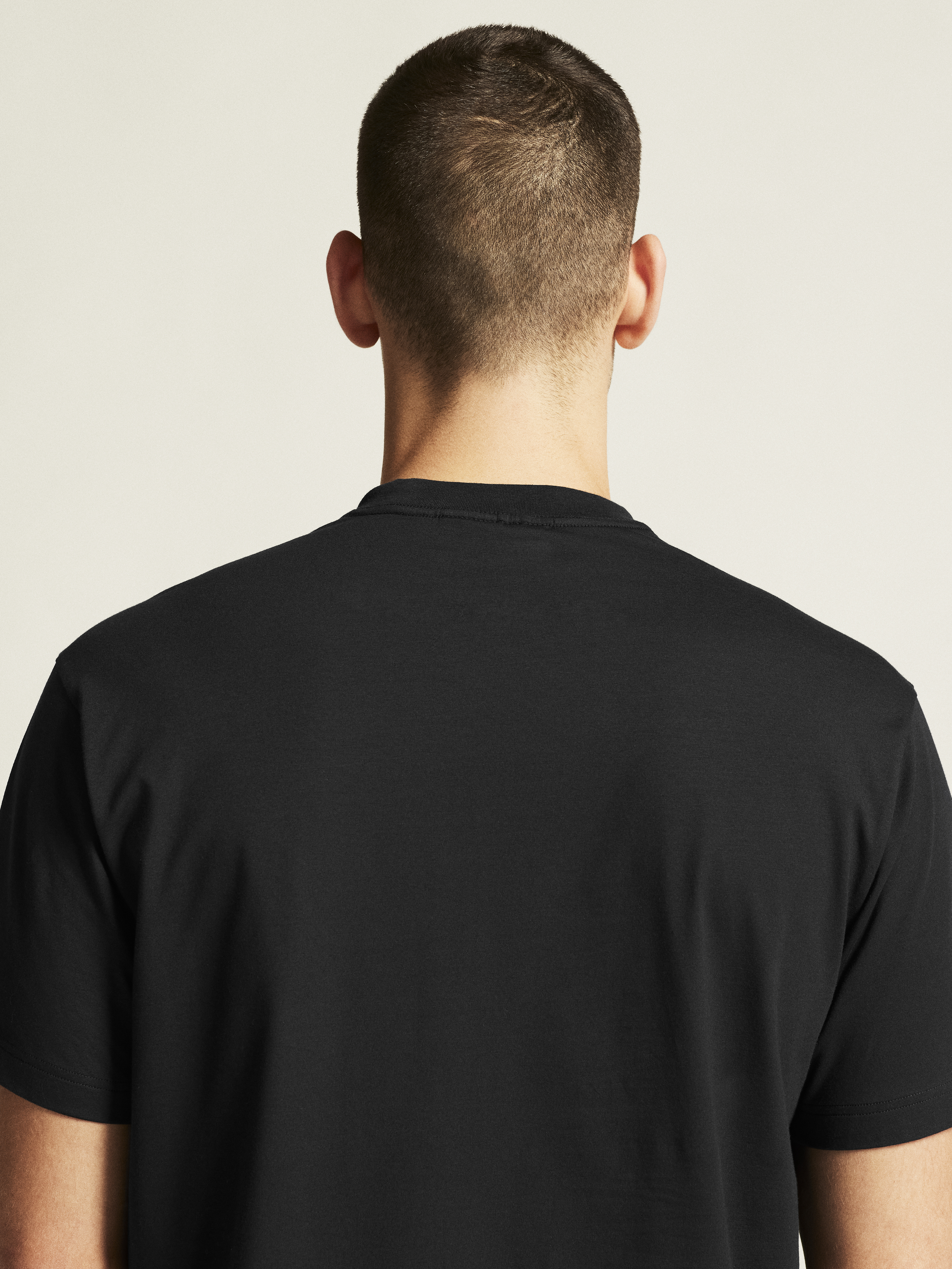 COLLECTIVE RELAXED SS TEE M - 18