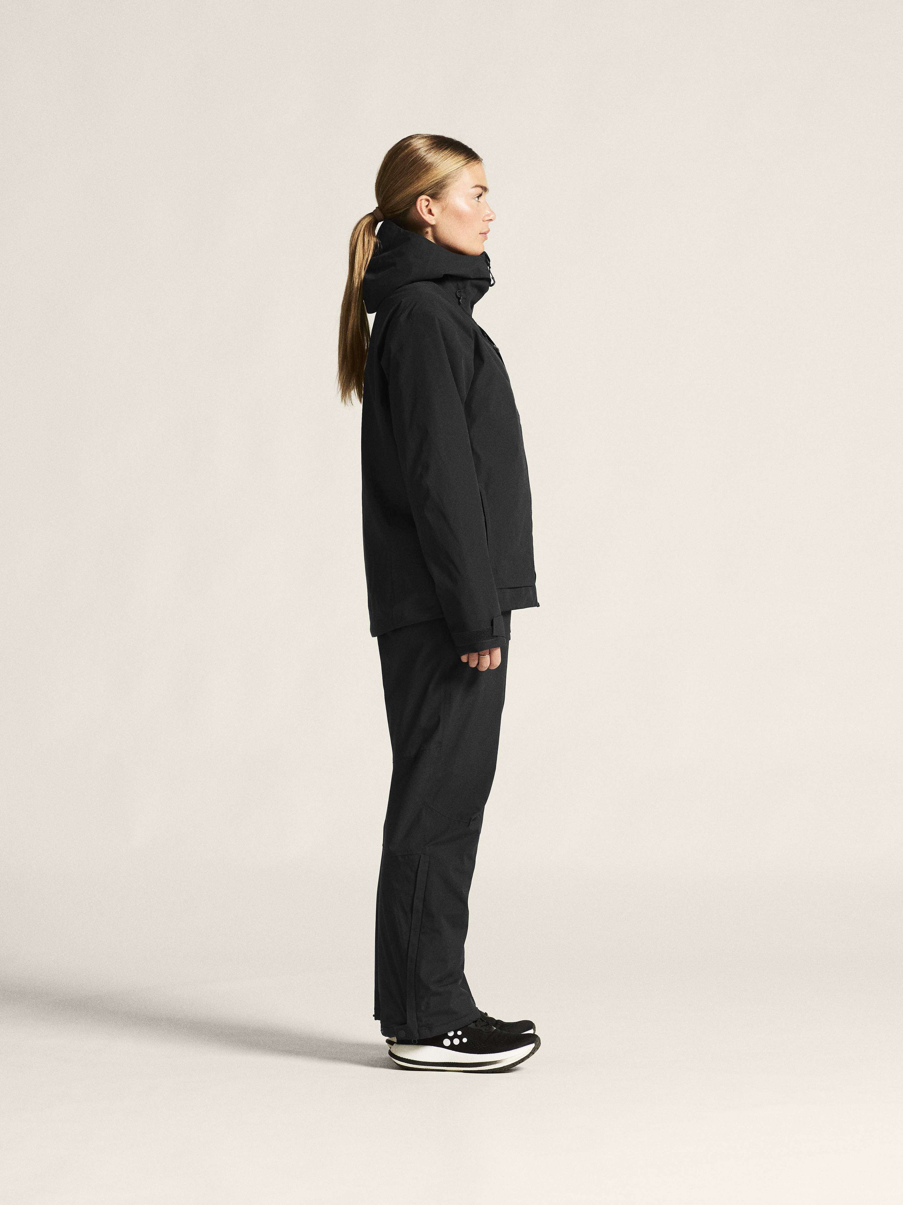EXPLORE PADDED JACKET W - 18