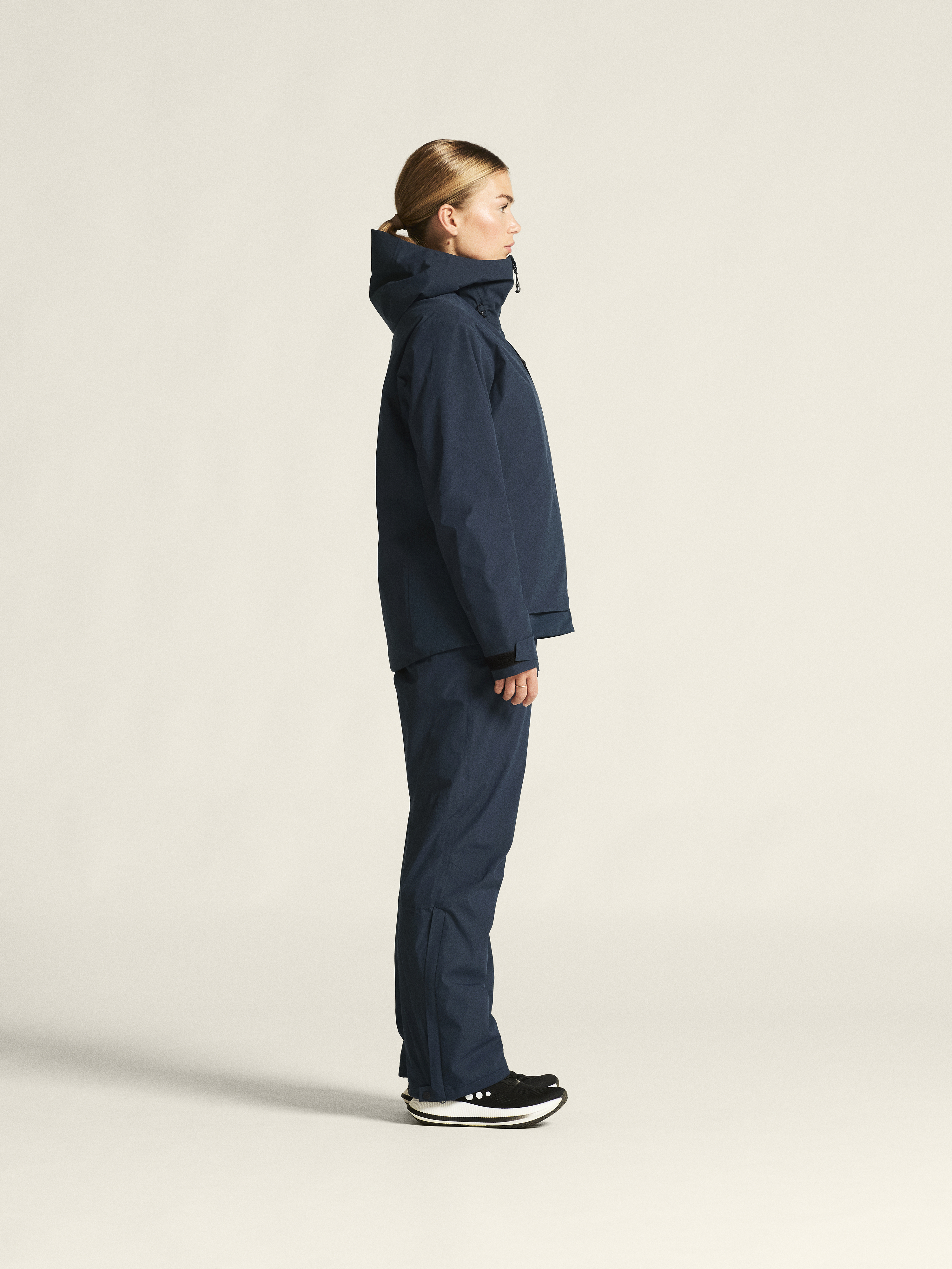 EXPLORE PADDED JACKET W - 14