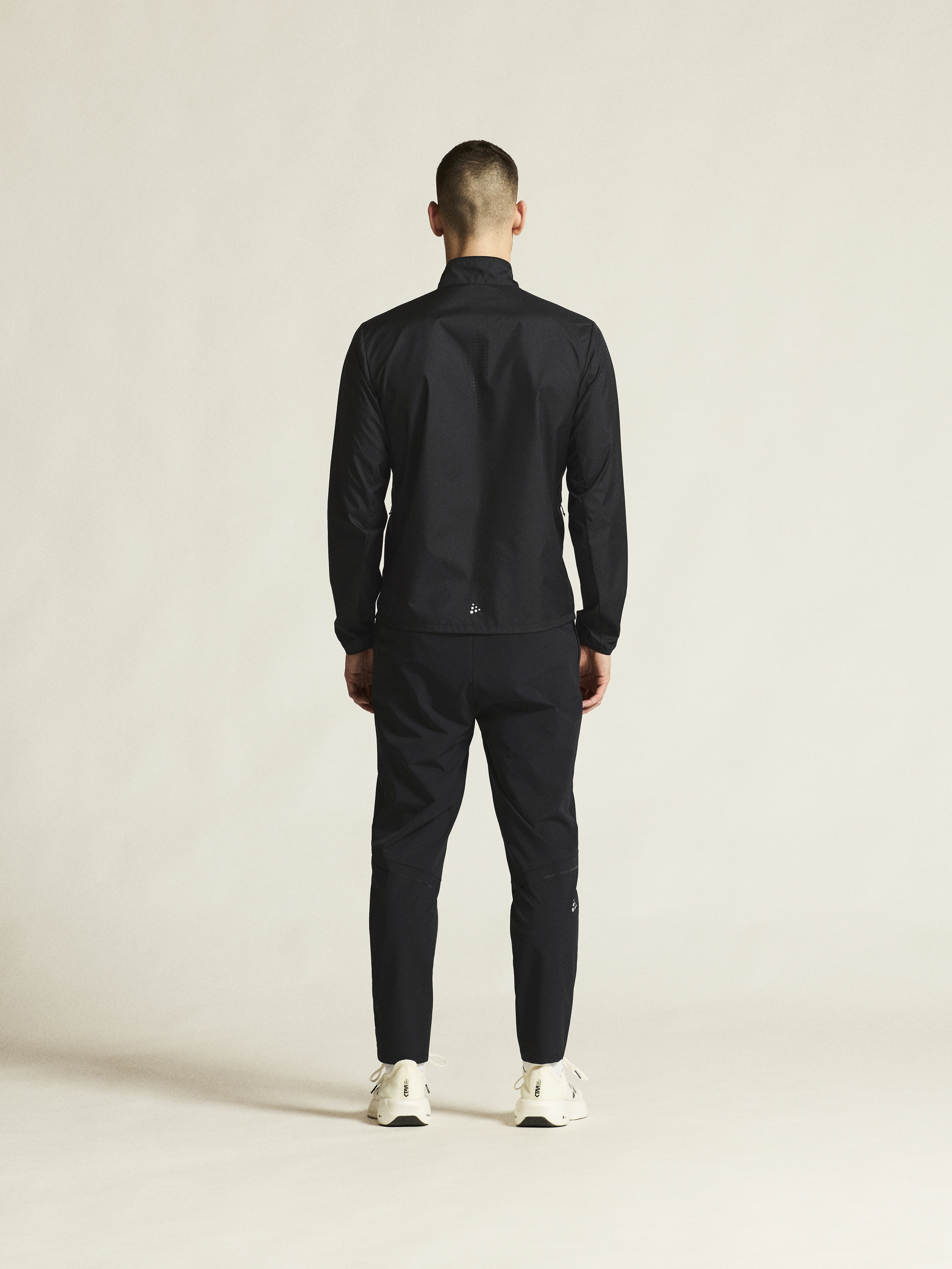ESSENCE WIND JACKET 2 M - 6