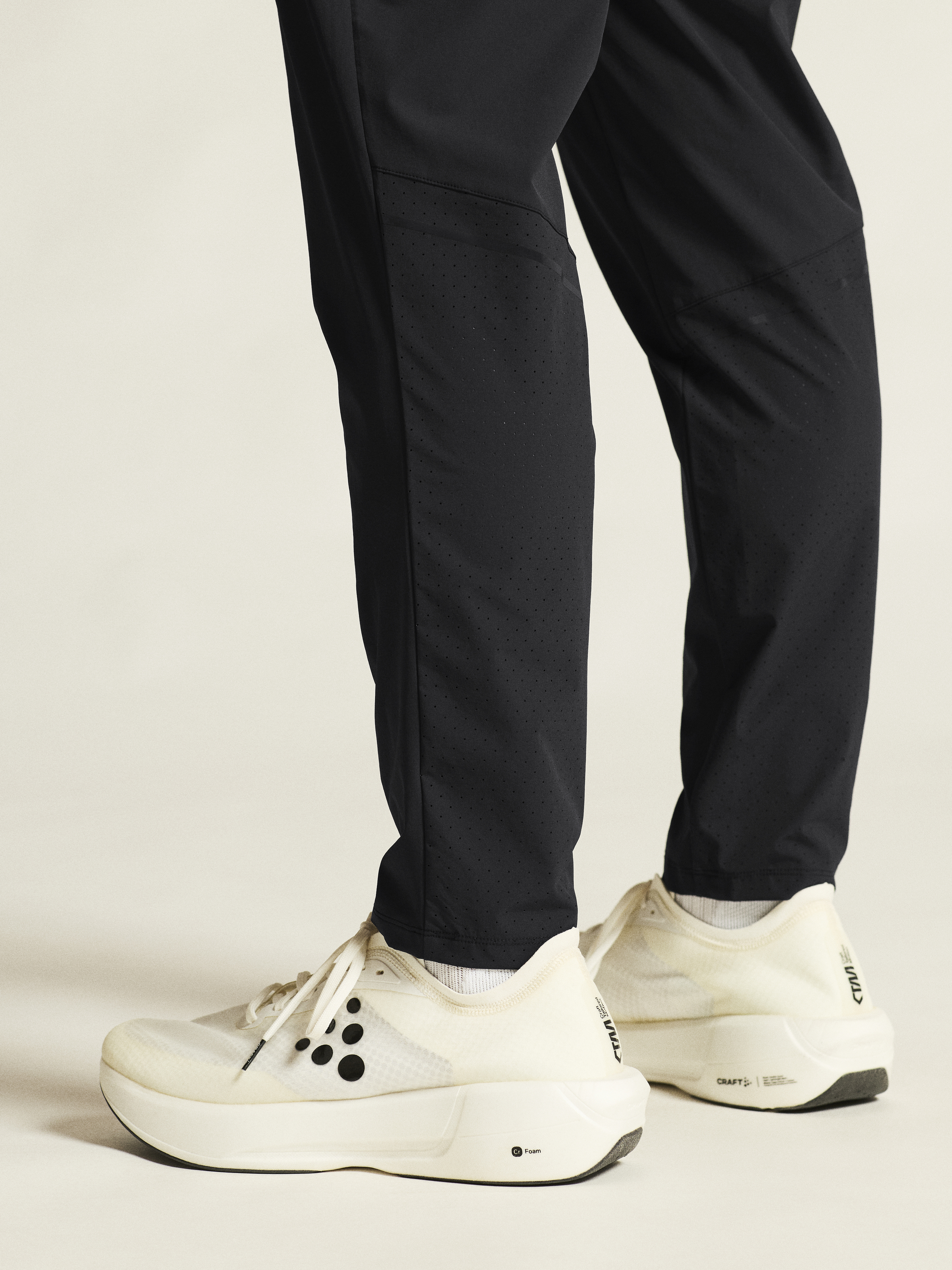 ESSENCE TRAINING PANTS 3 M - 9