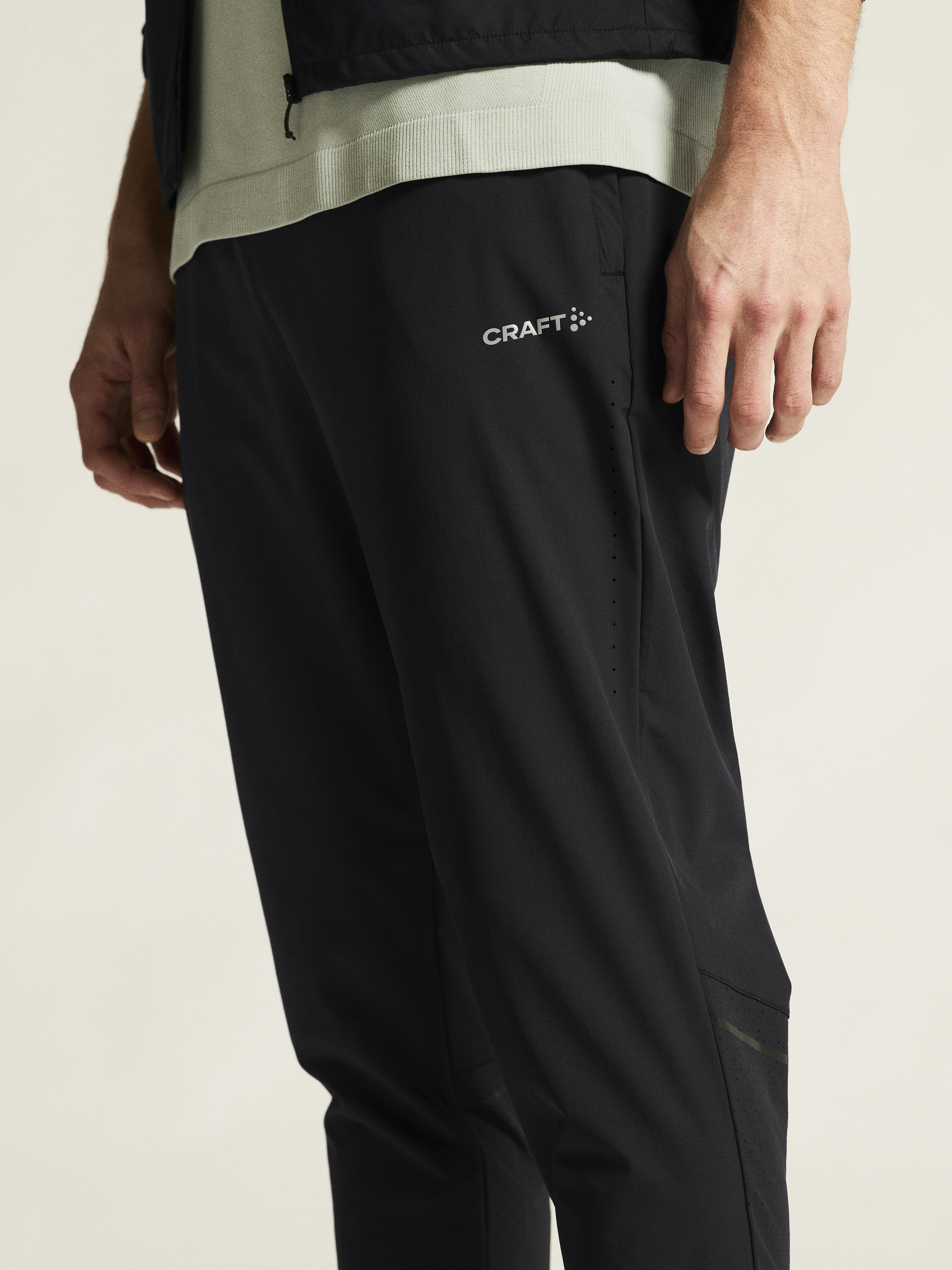 ESSENCE TRAINING PANTS 3 M - 10