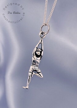 The tree yoga necklace