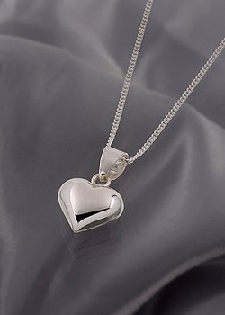 Silver jewelry heart with silver chain