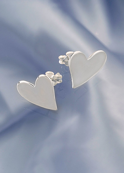 Hearts as studs in silver