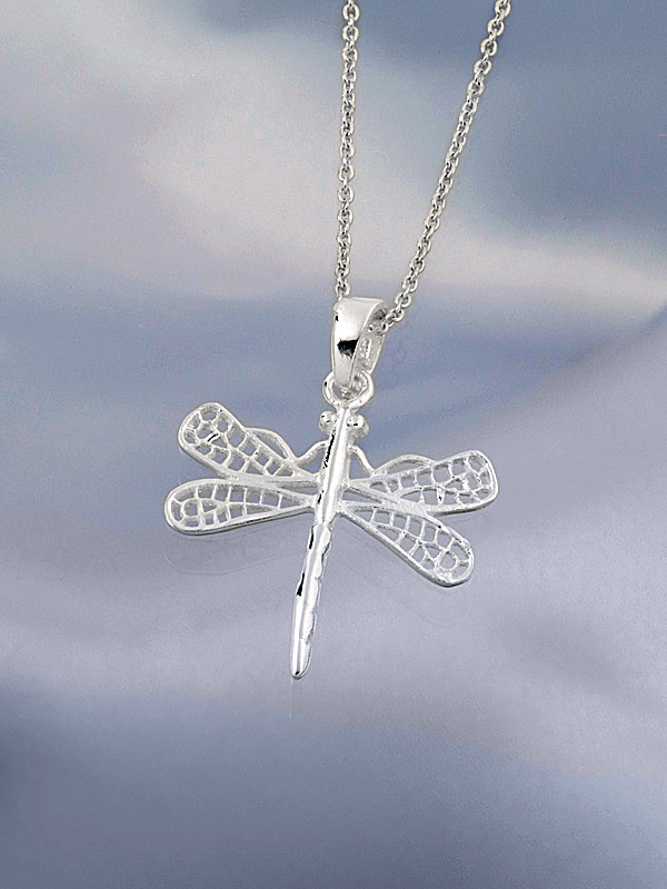 Dragonfly in silver with silver chain 