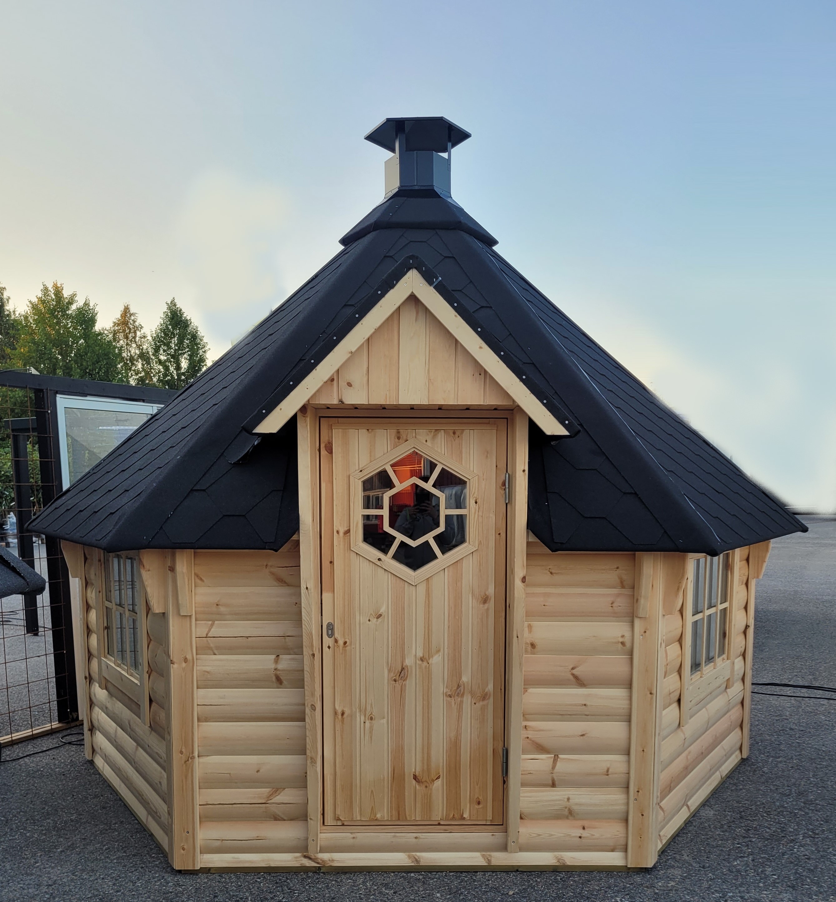 Grillhus  S  10  Halvsirkulære  tømmer - 2