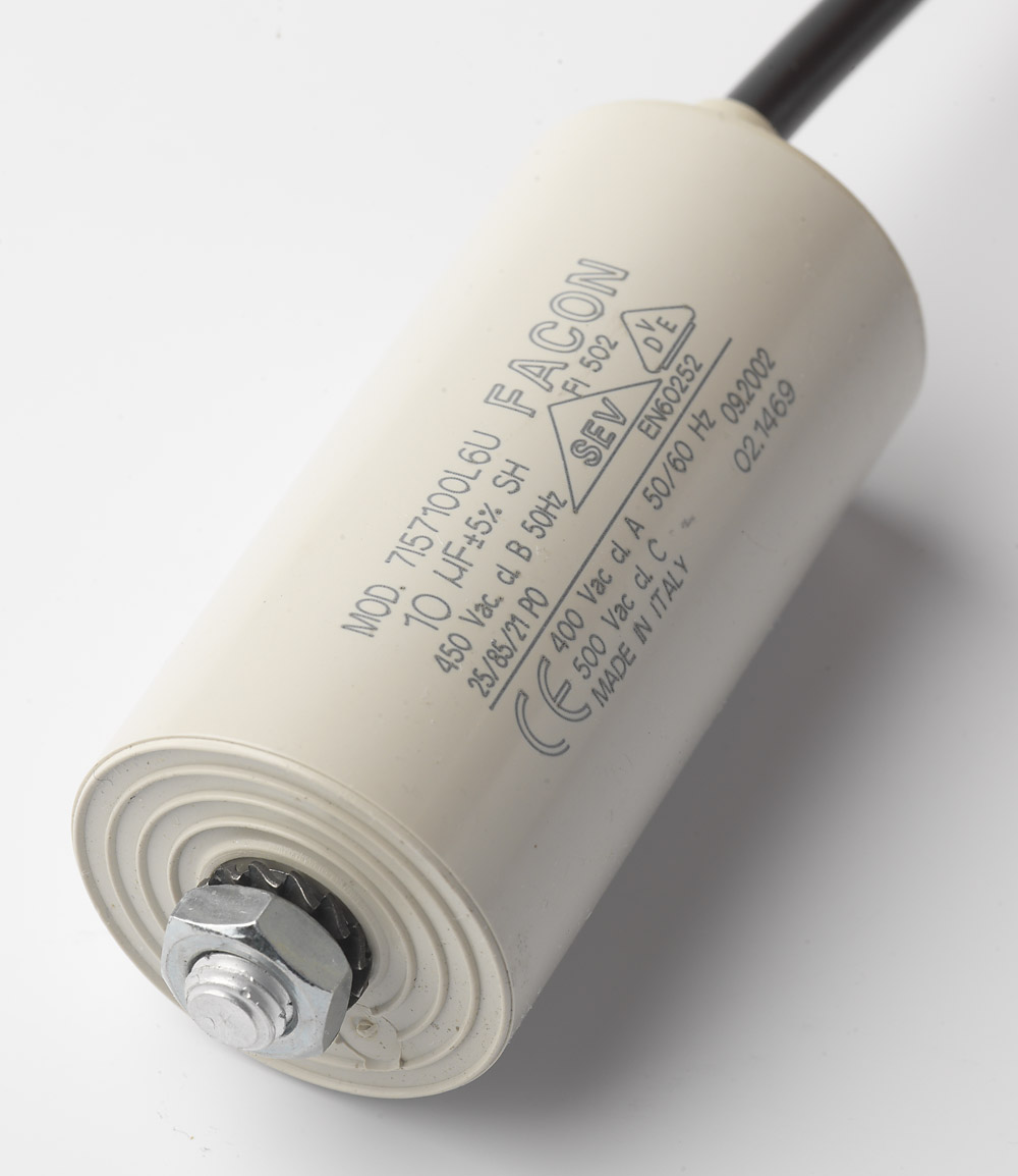 Kondensator 10 µF, 400V