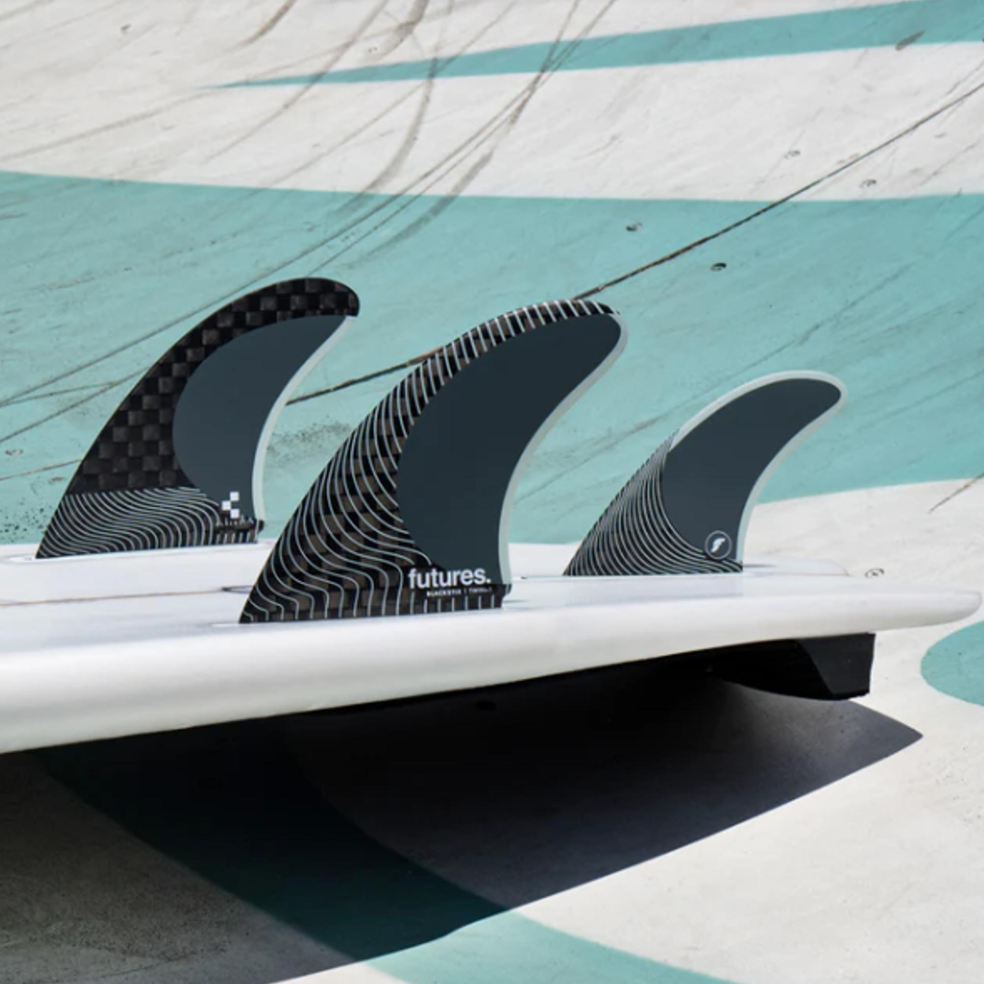 FUTURES Twin +1 Tri Fin Set Blackstix - 2