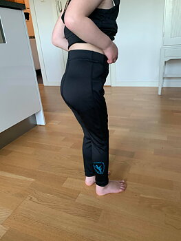 Tights junior-/dam med NIF-gymnasternas glitterlogo