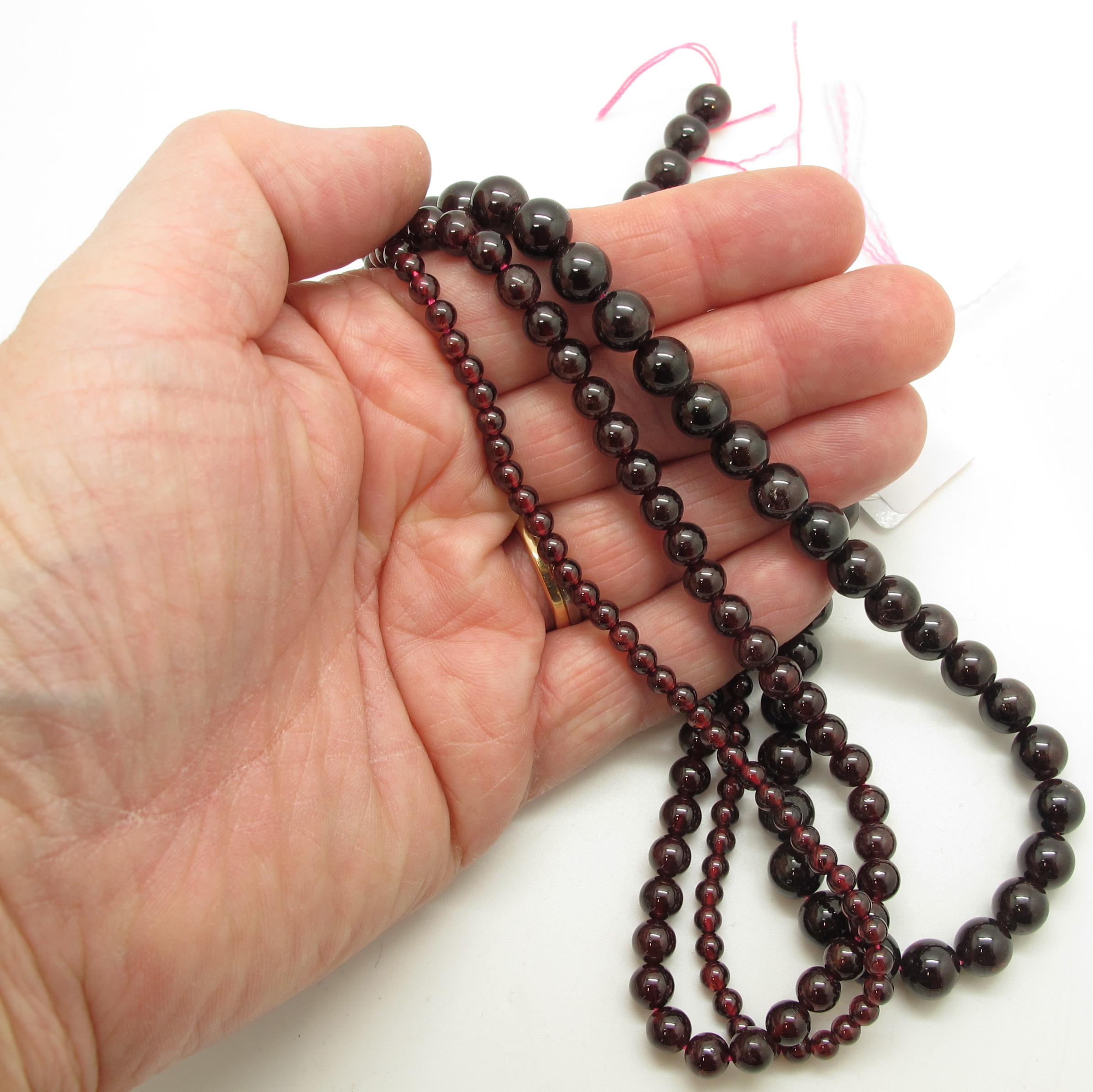 Granat 4mm rund ädelsten - 4