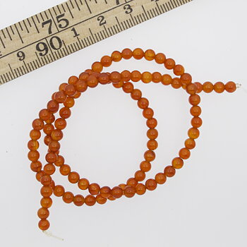 Karneol 4mm rund ädelsten enfärgad