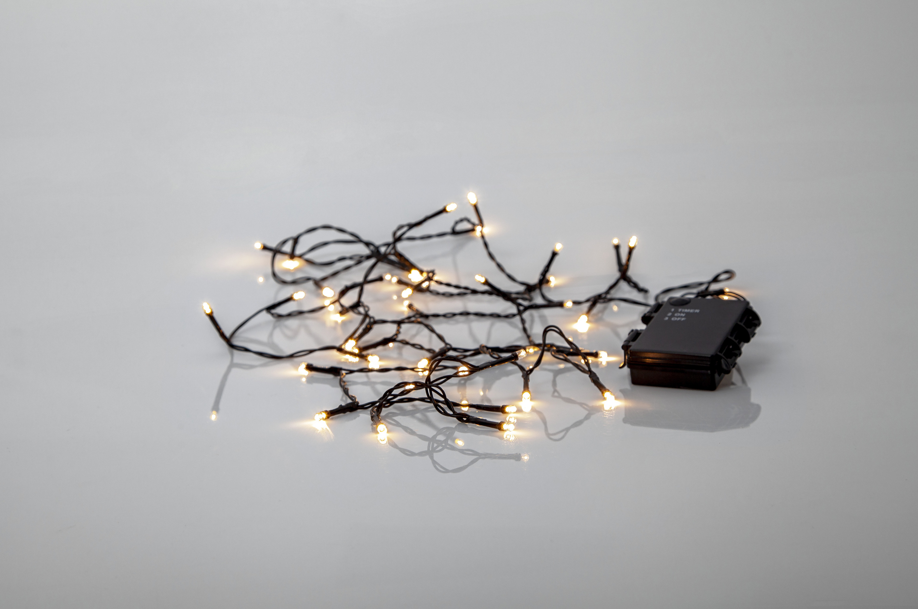 Ljusslinga 40 LED batteridrift varmvit 2,8 m