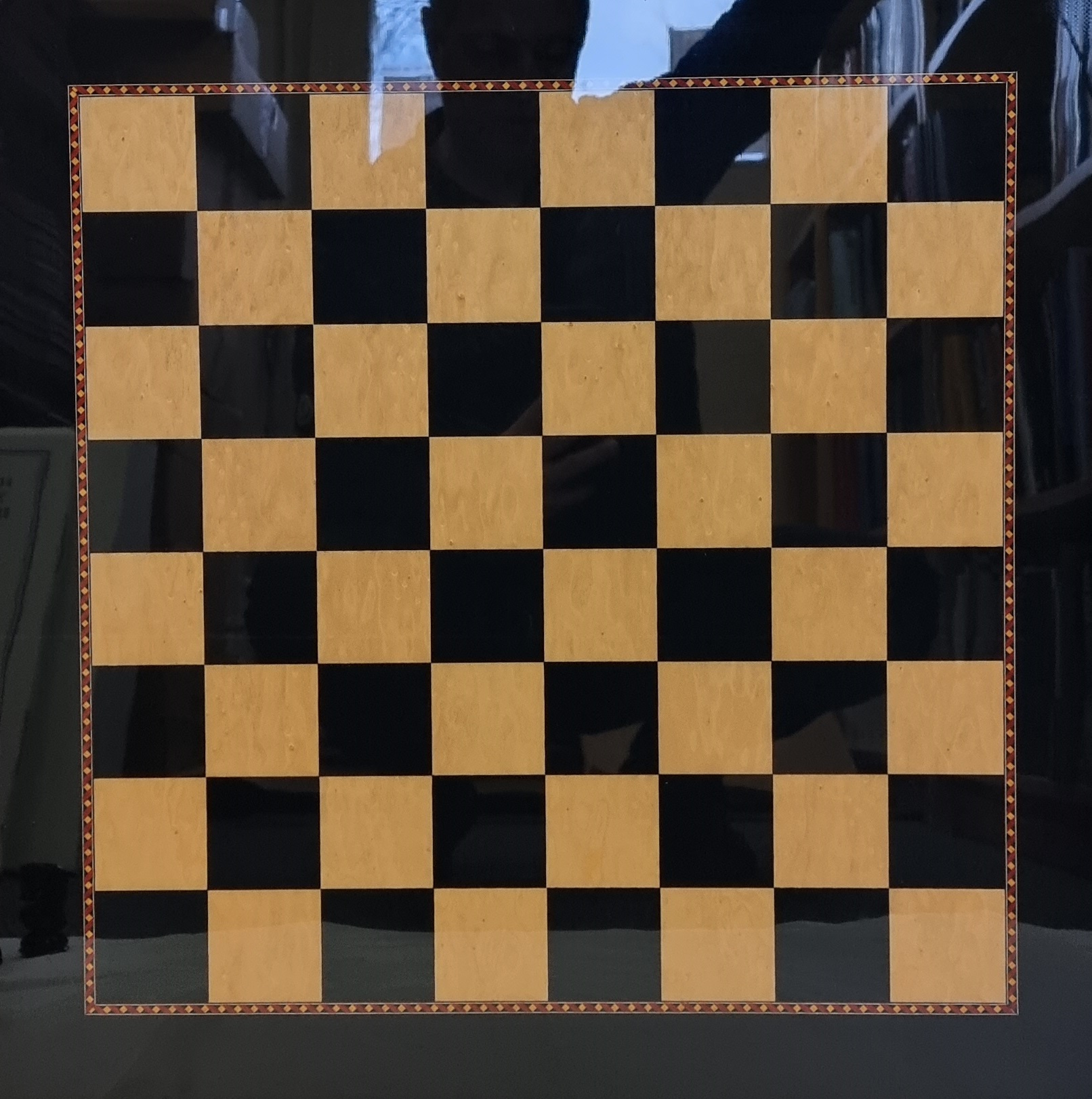 Queen's Gambit-brädet storlek 5,5 - 3