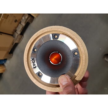 MDF ring för diskanthorn